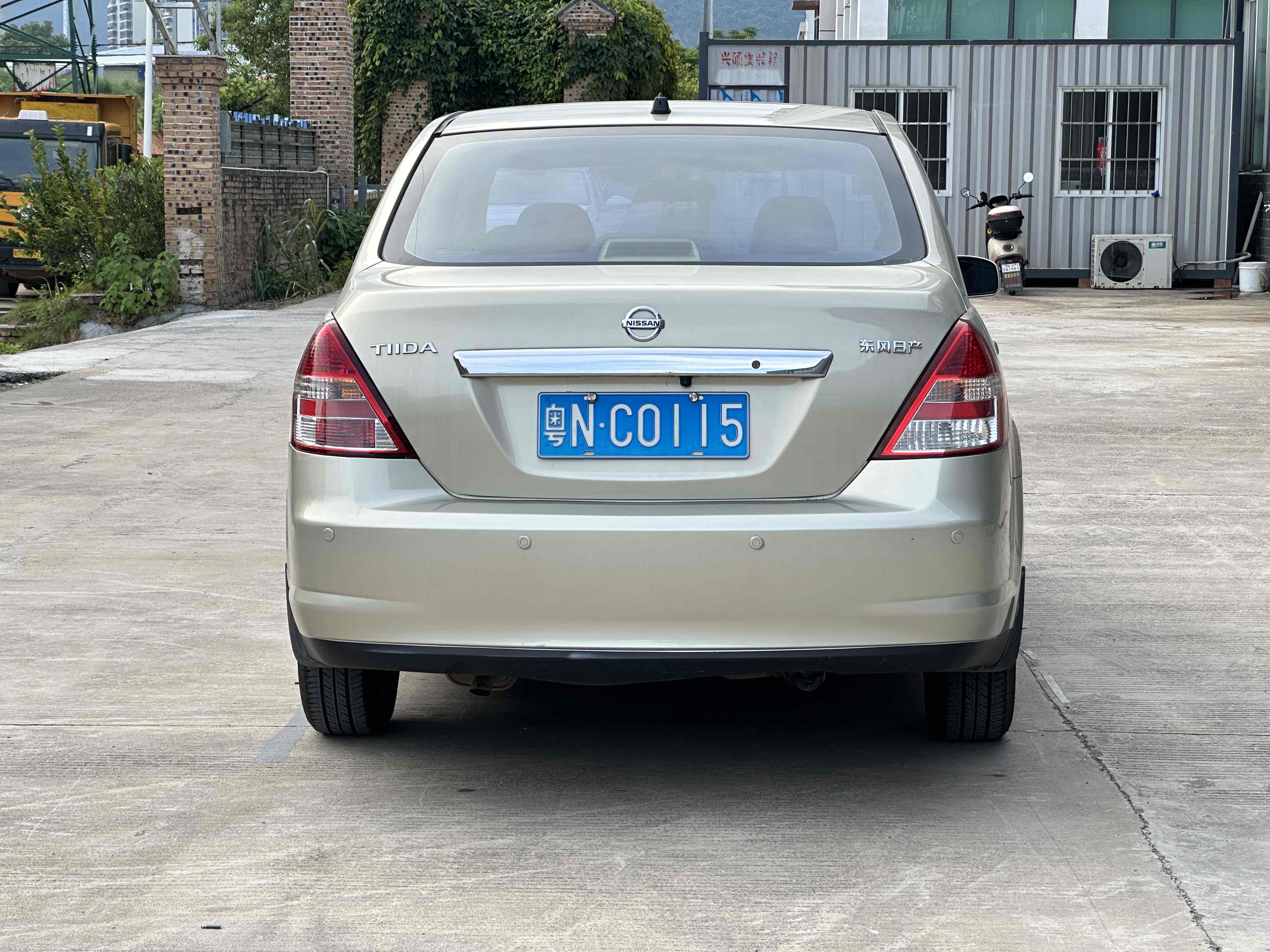 日产 颐达 2010 汽车图片 #7