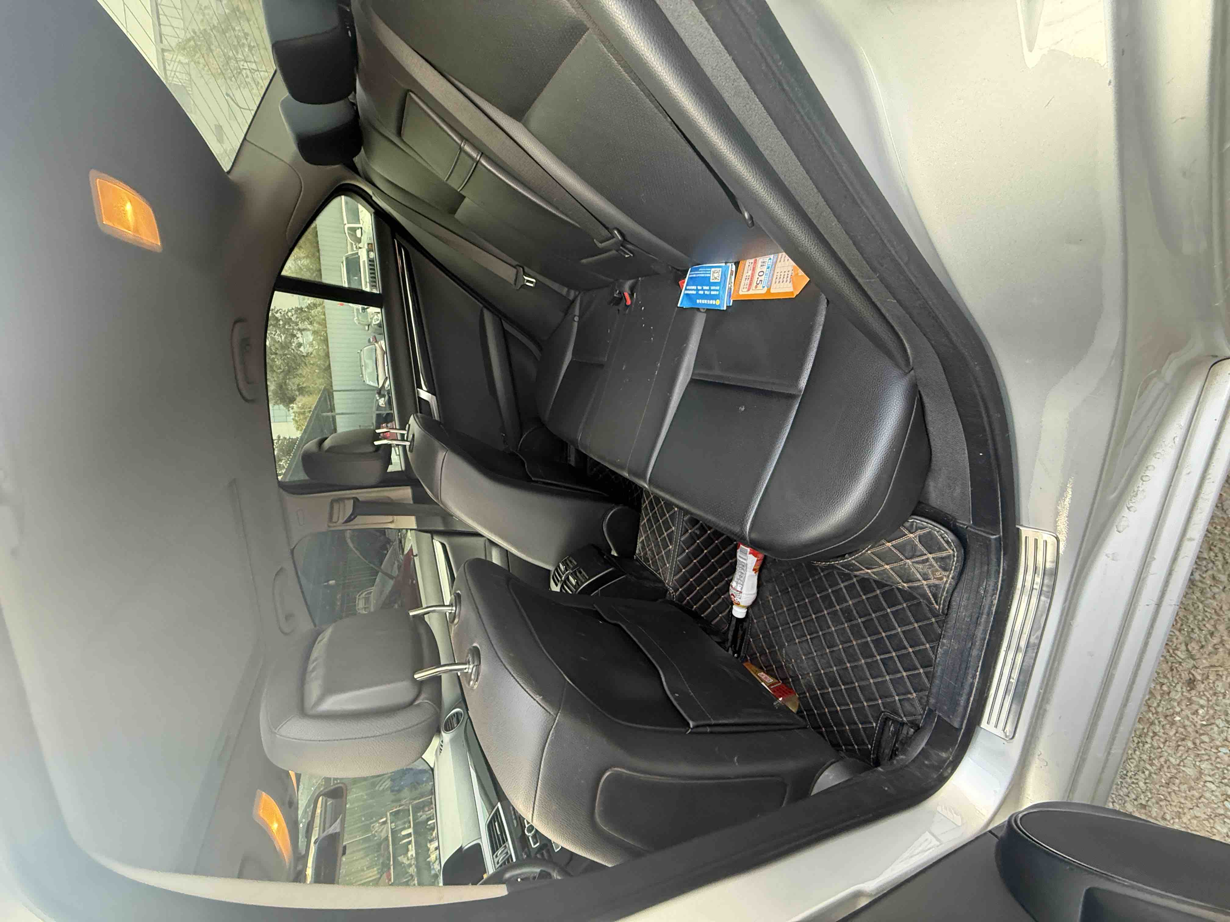 Mercedes-Benz C Class 2012 car image #7