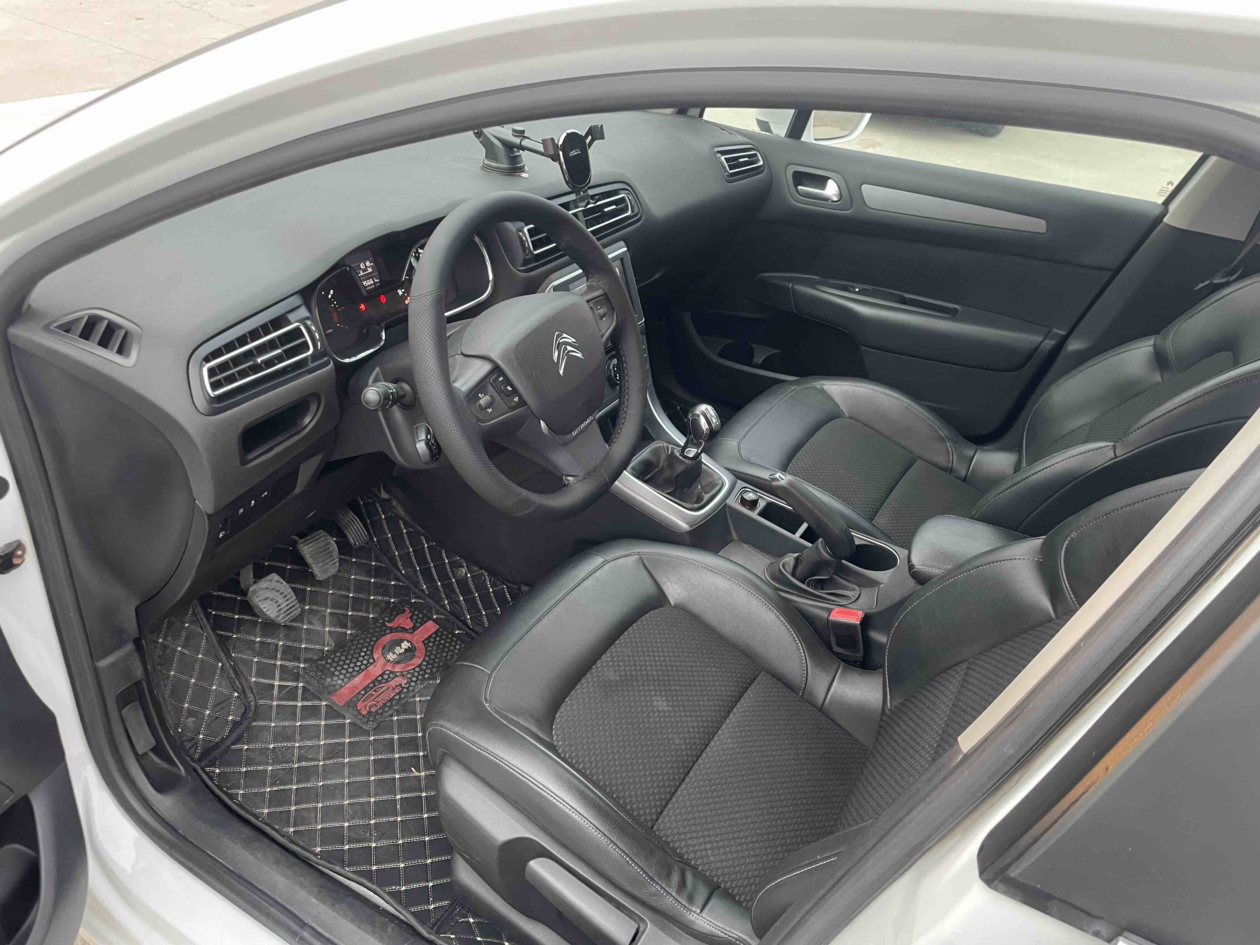 Citroen C4 C-Quatre 2016 صورة سيارة #7