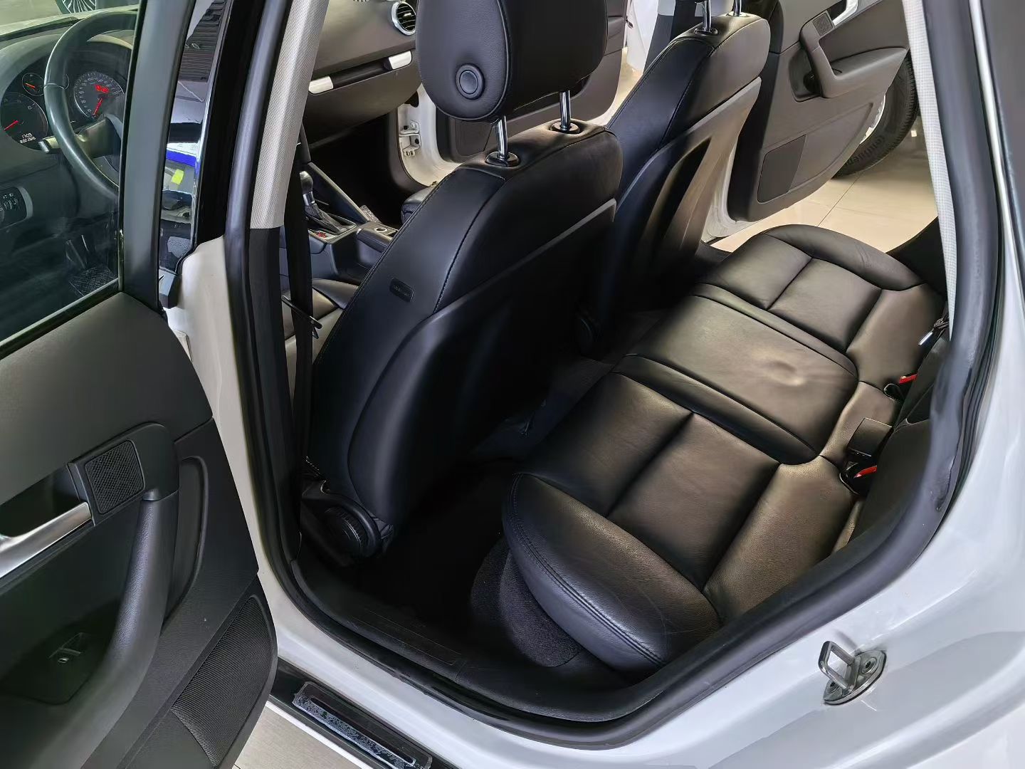 Audi A3 (Imported) 2013 #7 Audi A3 (Imported) 2013 car image #7