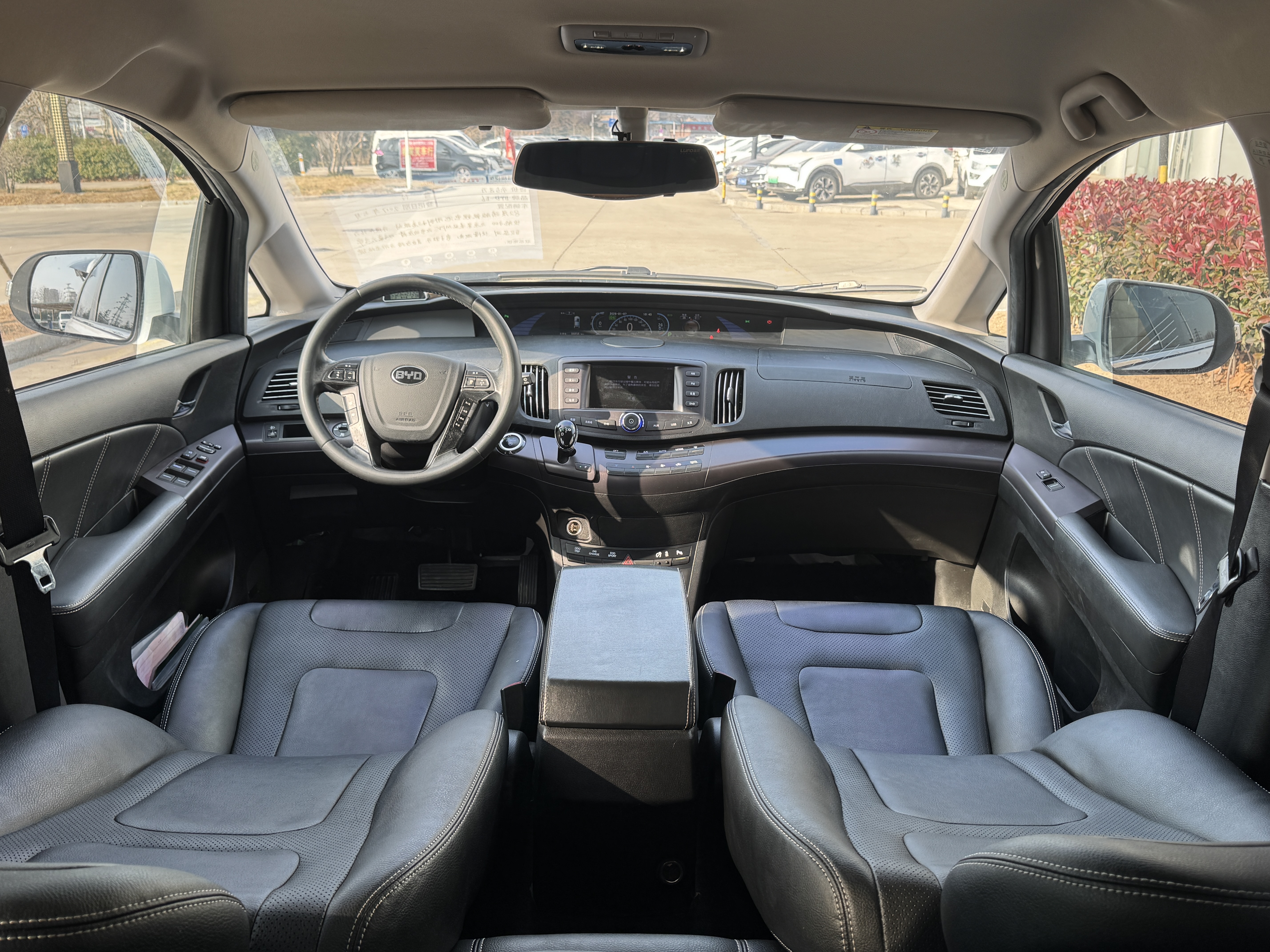 BYD e6 2017 #7 BYD e6 2017 car image #7