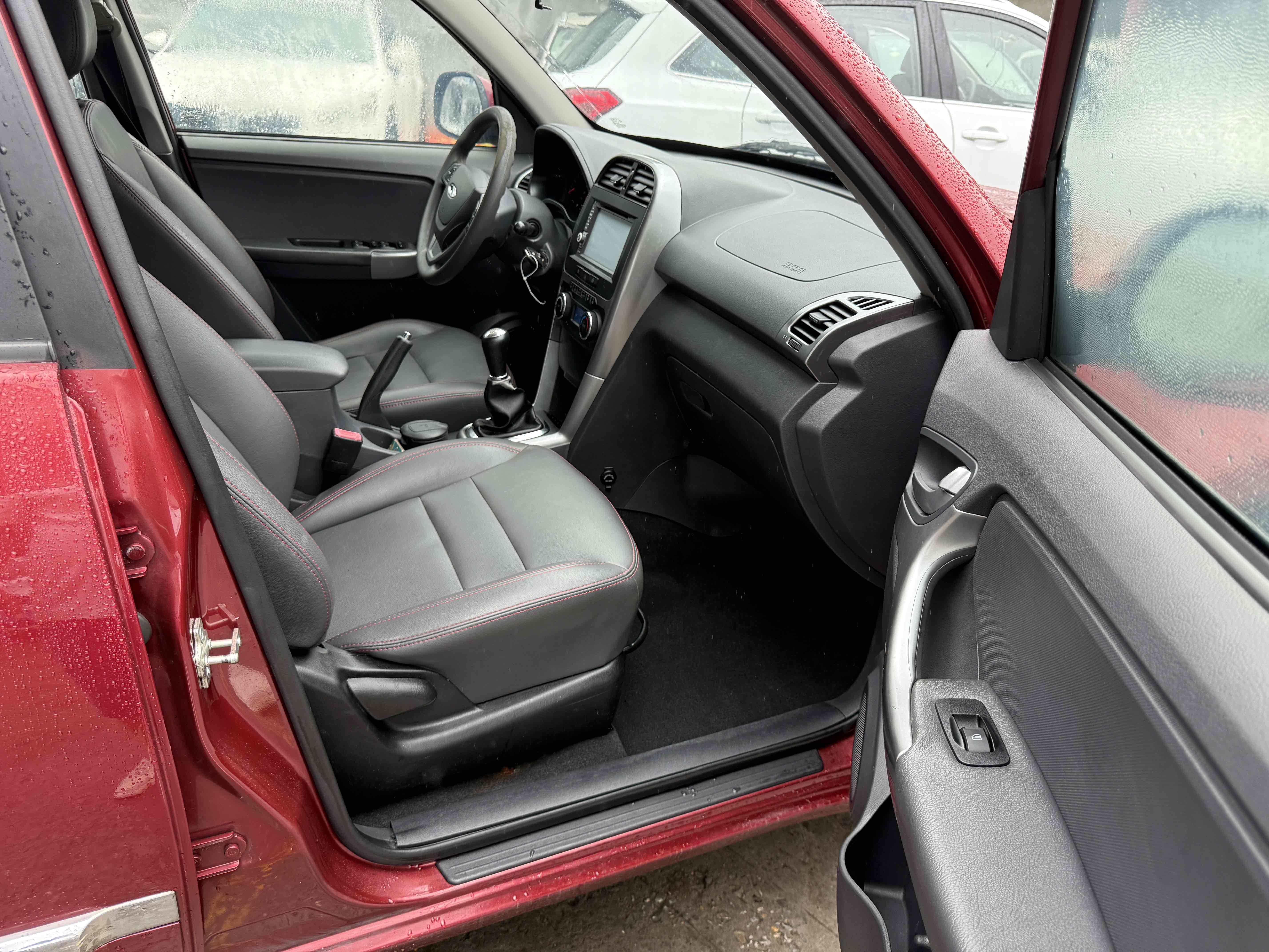 Tiggo 3 2015 #7 Tiggo 3 2015 immagine di auto #7