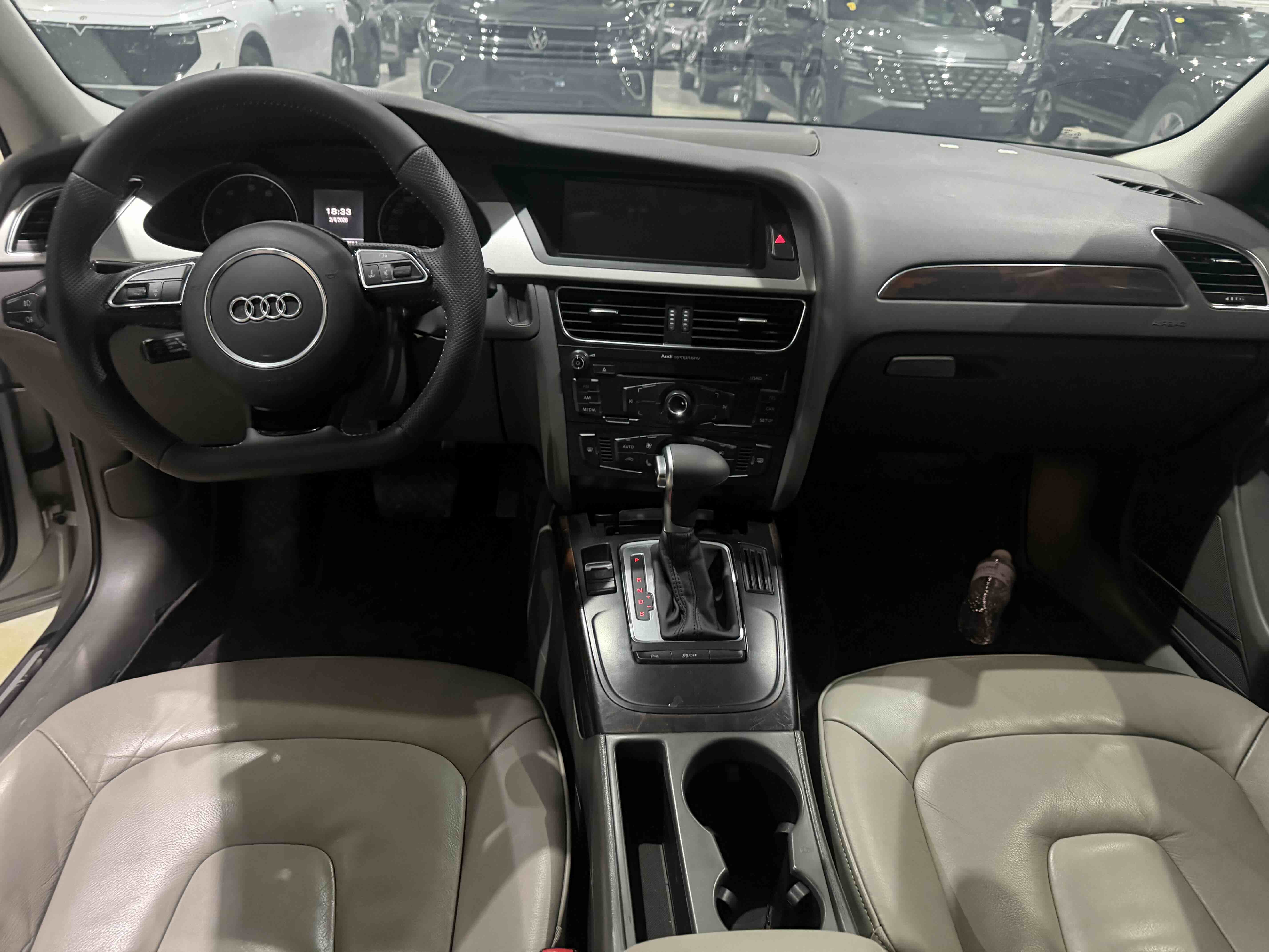 Audi A4L 2012 #7 Audi A4L 2012 car image #7