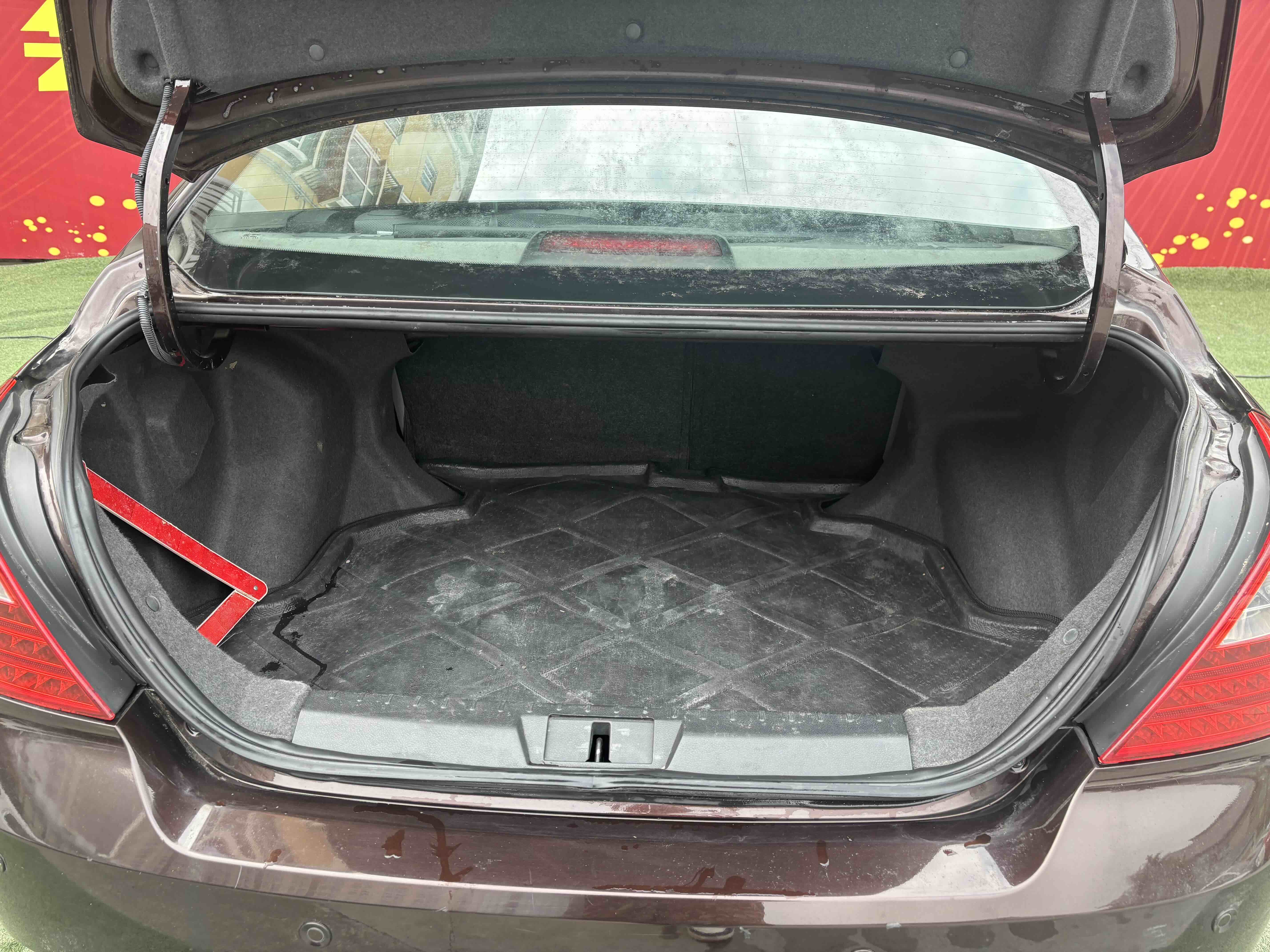 GEELY Emgrand Classic 2013 car image #7