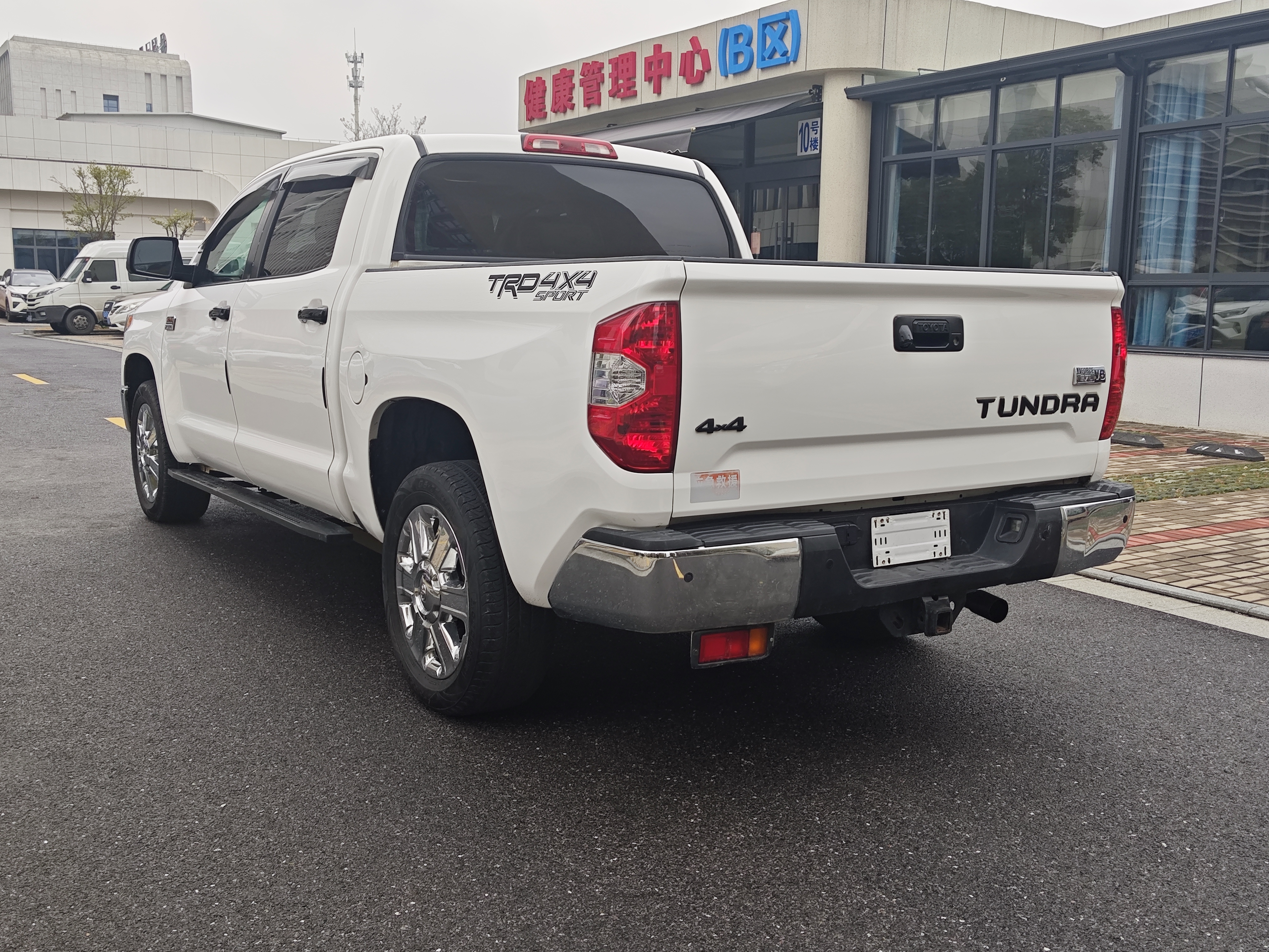Toyota Tundra 2014 immagine di auto #7