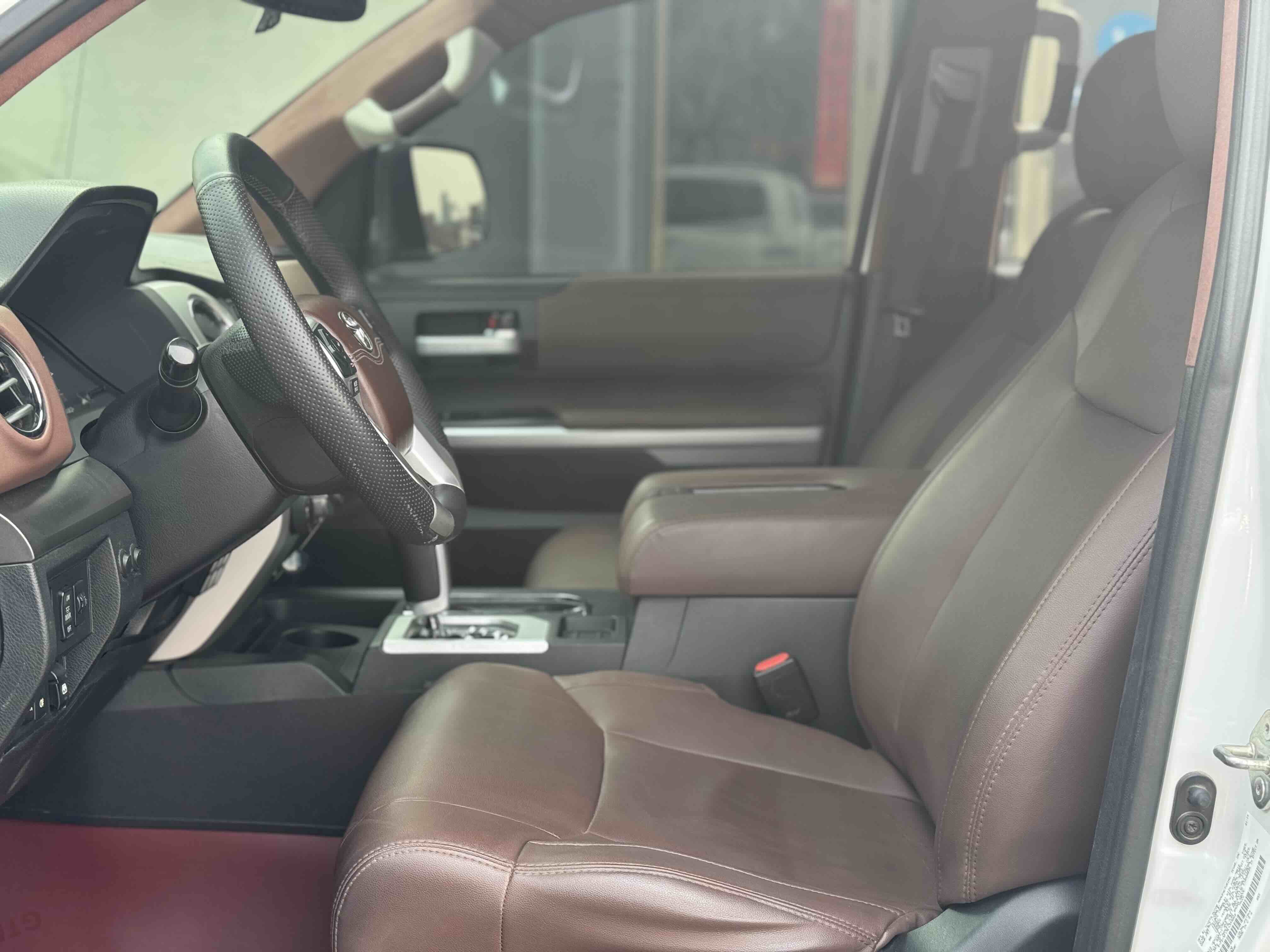 Toyota 2014 #7 Toyota 2014 car image #7