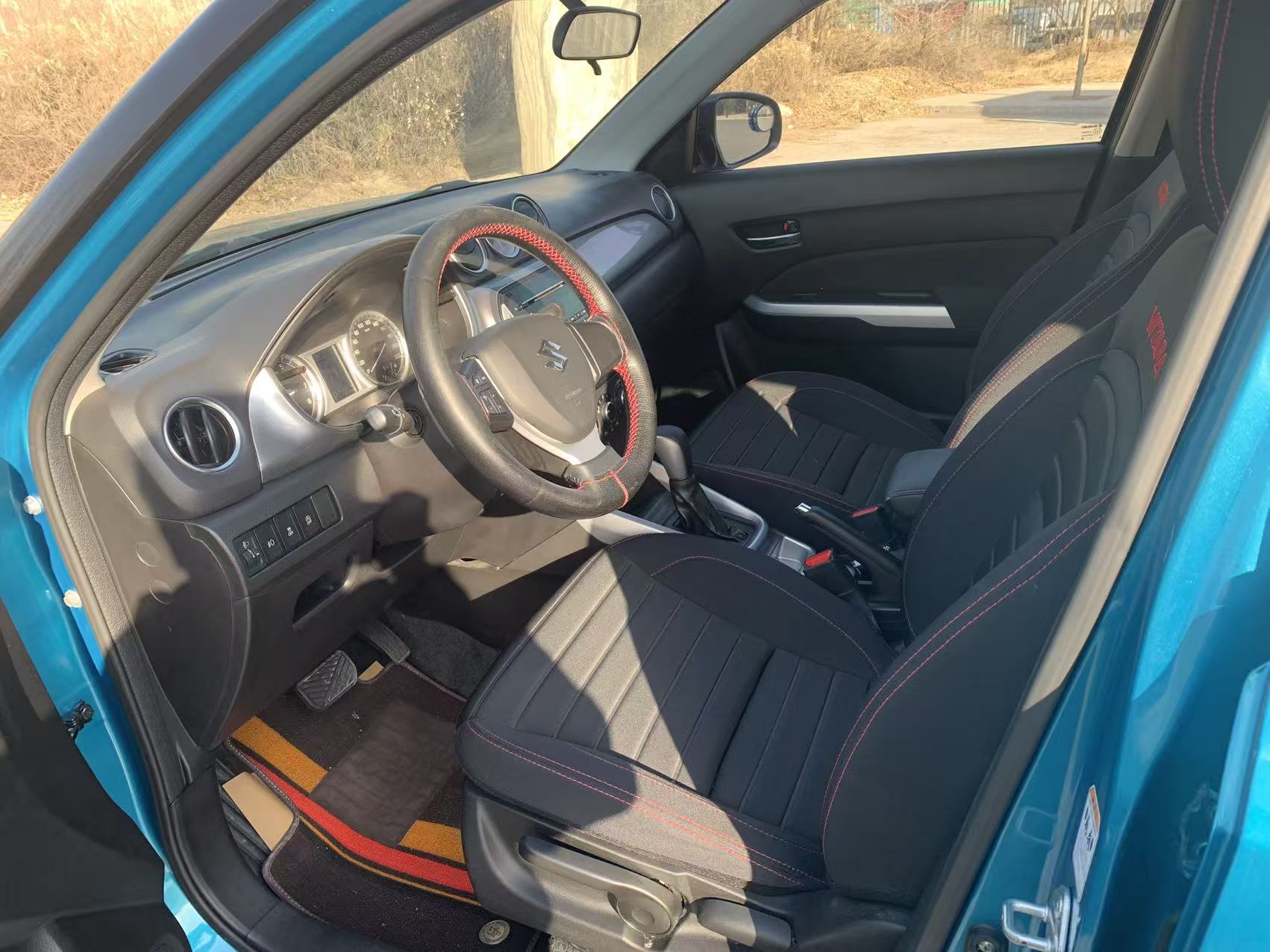 Suzuki Vitara 2016 image de voiture #7