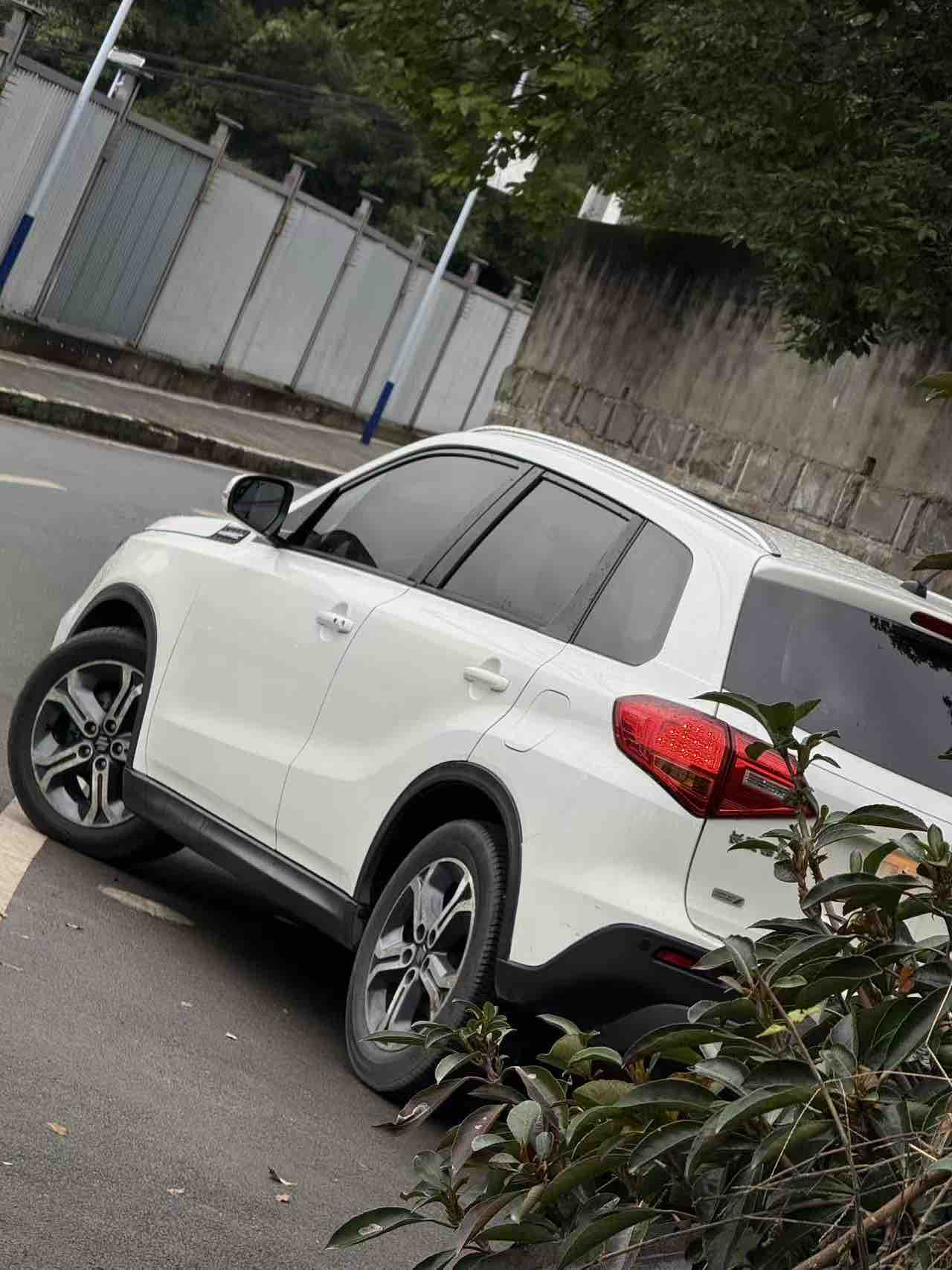 Suzuki Vitara 2016 image de voiture #7