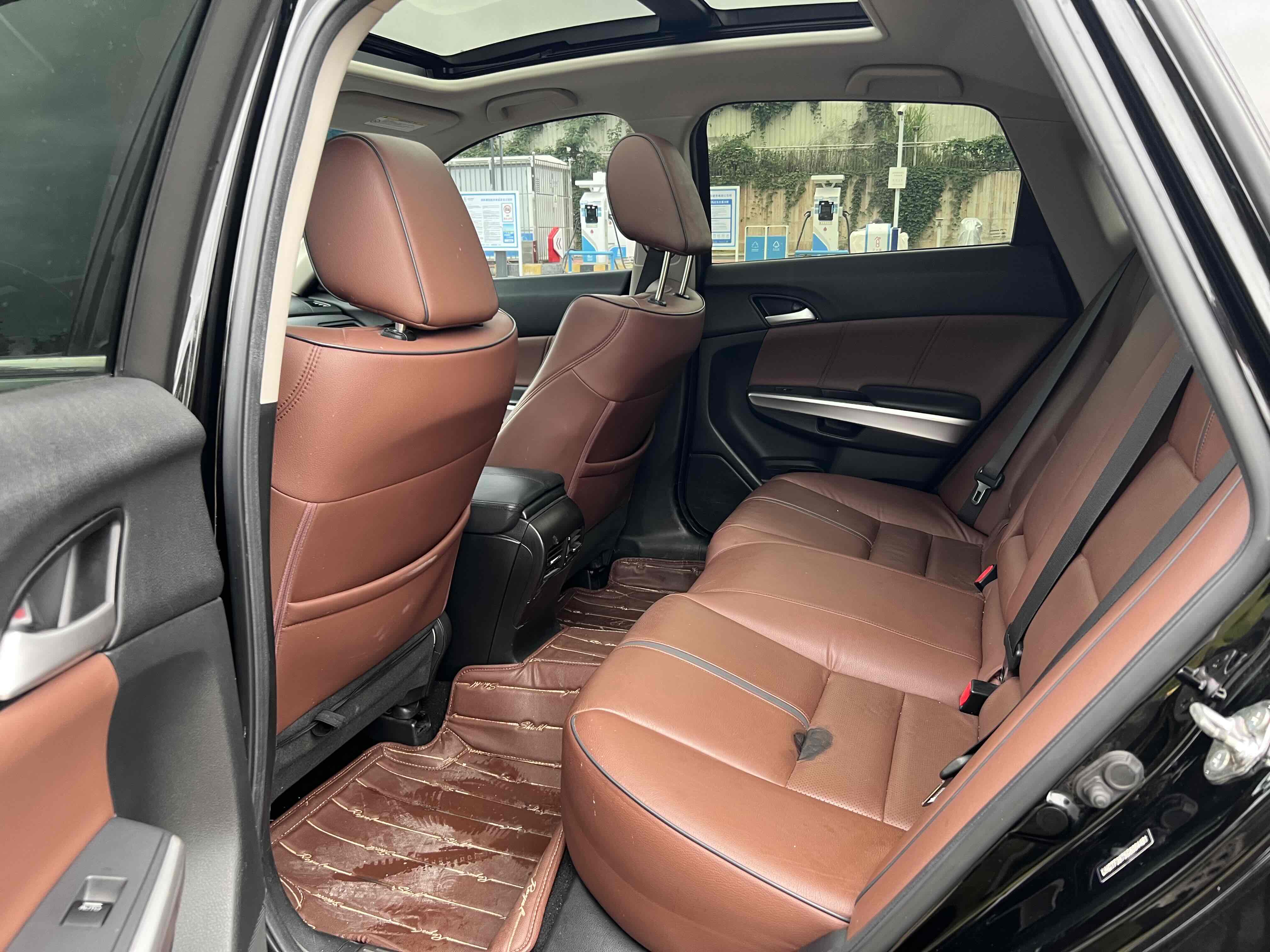 Honda CROSSTOUR 2016 car image #7