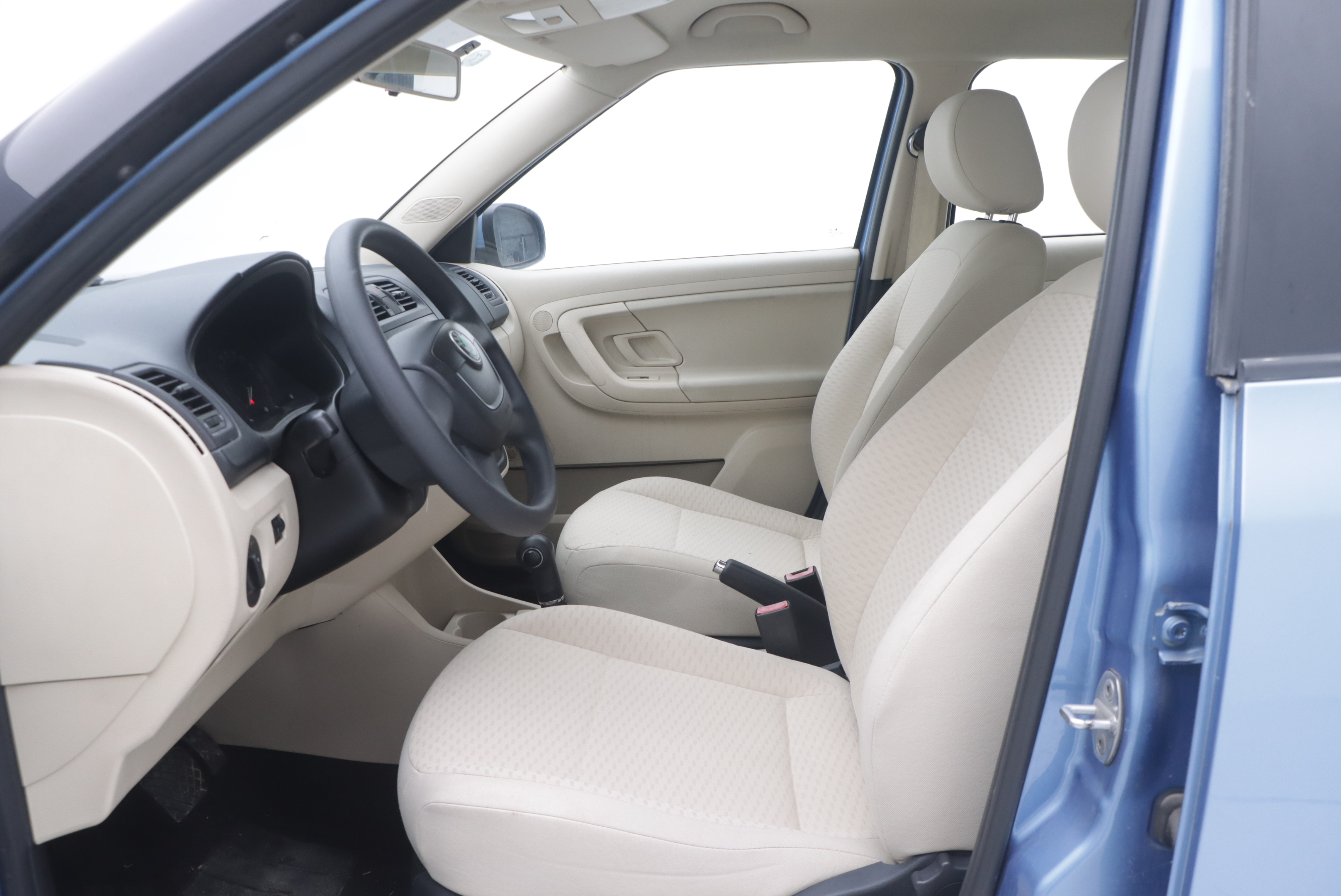 Skoda Fabia 2012 immagine di auto #7