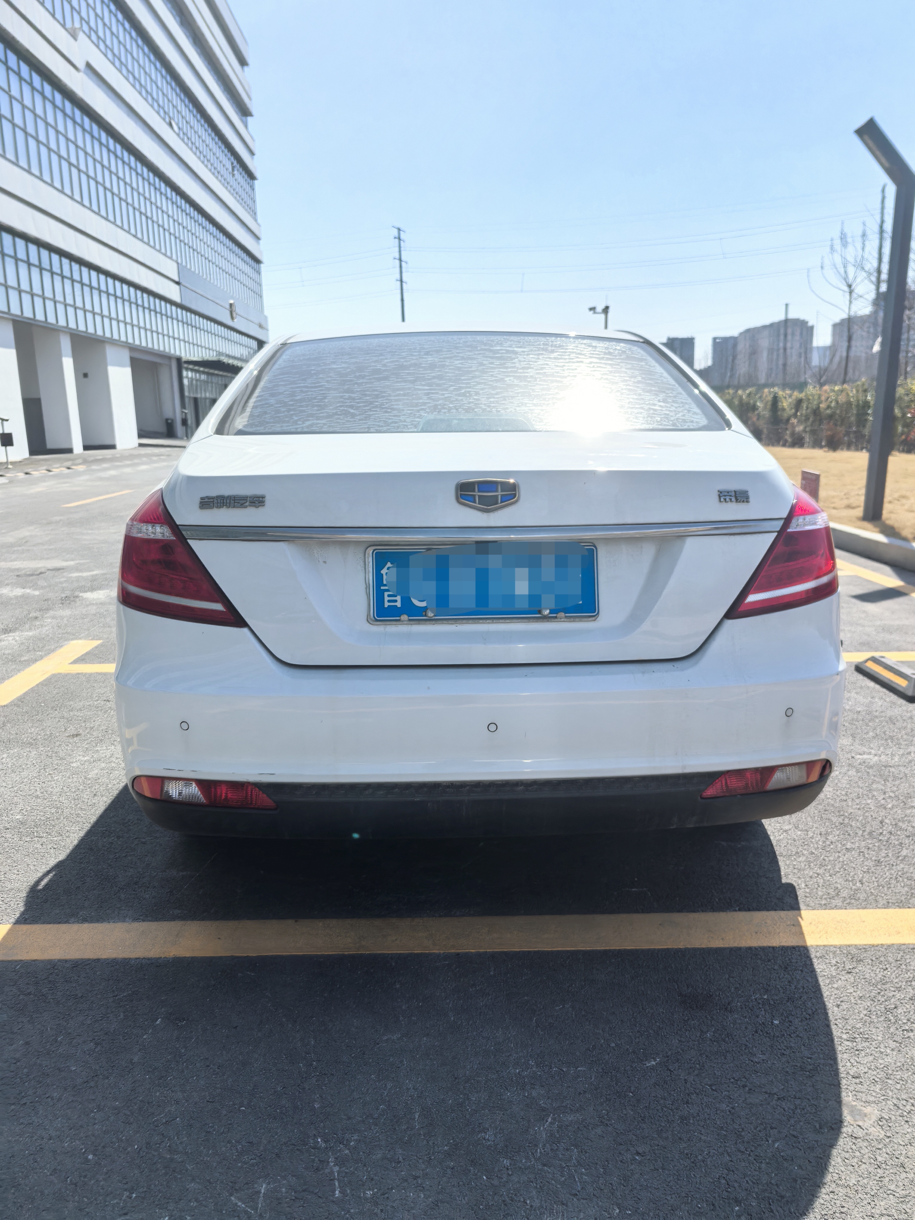 GEELY Emgrand 2016 car image #7
