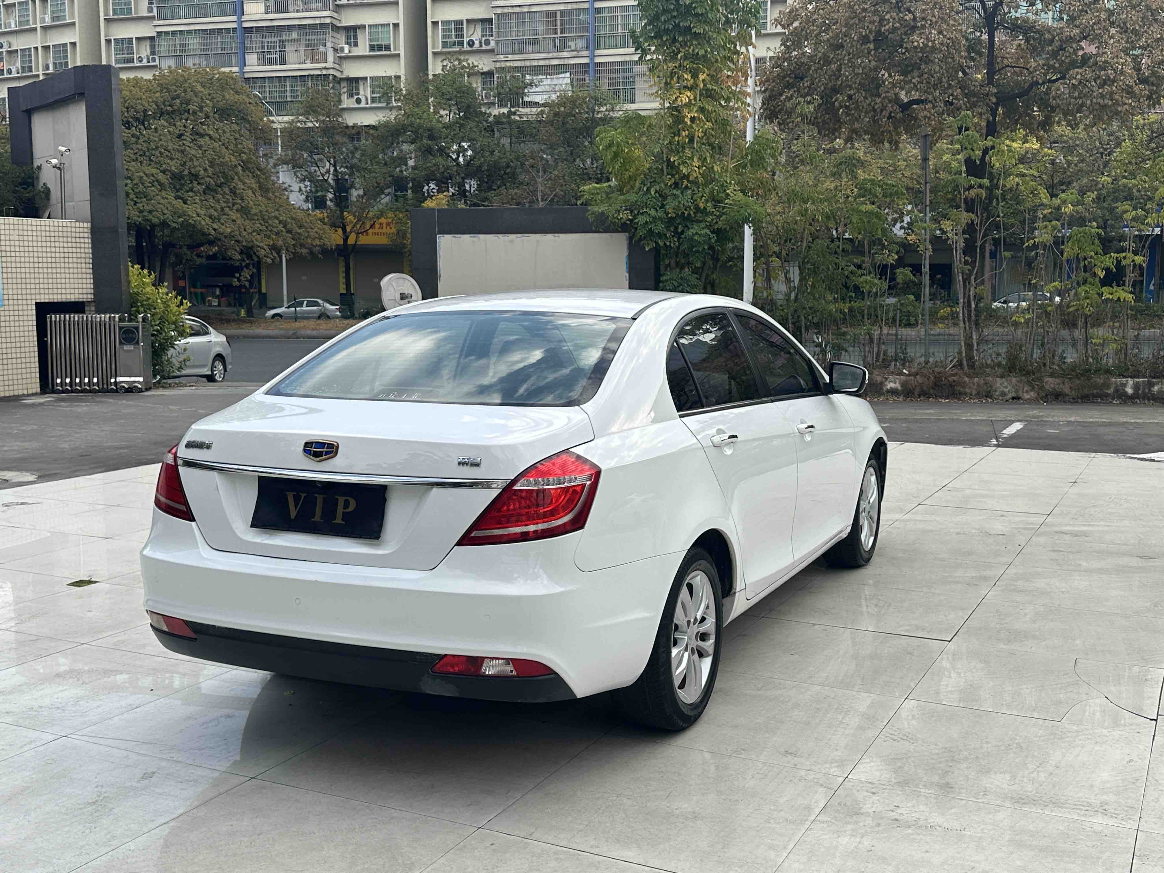 GEELY Emgrand 2016 #7 GEELY Emgrand 2016 car image #7