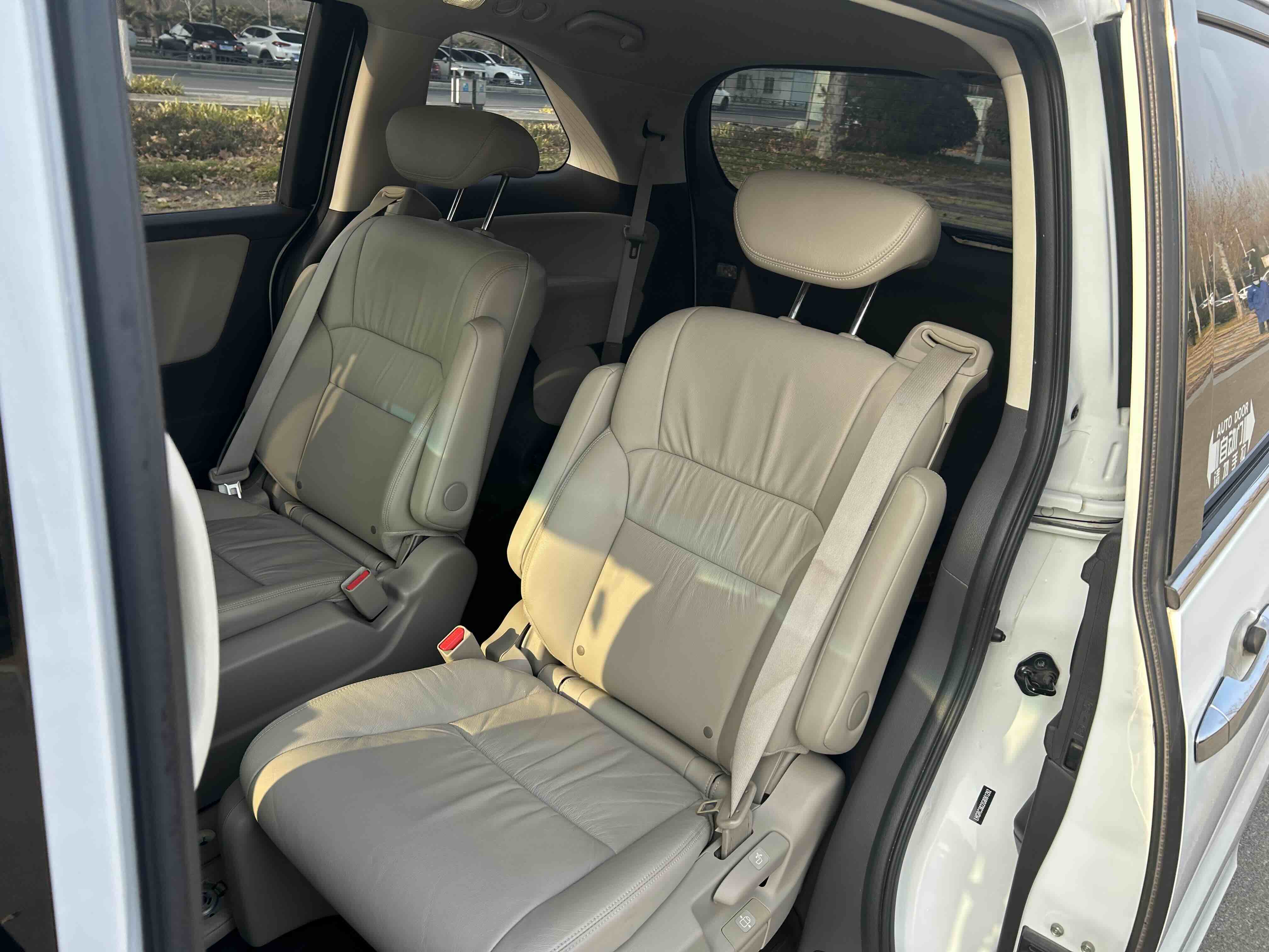 Honda ODYSSEY 2017 car image #7