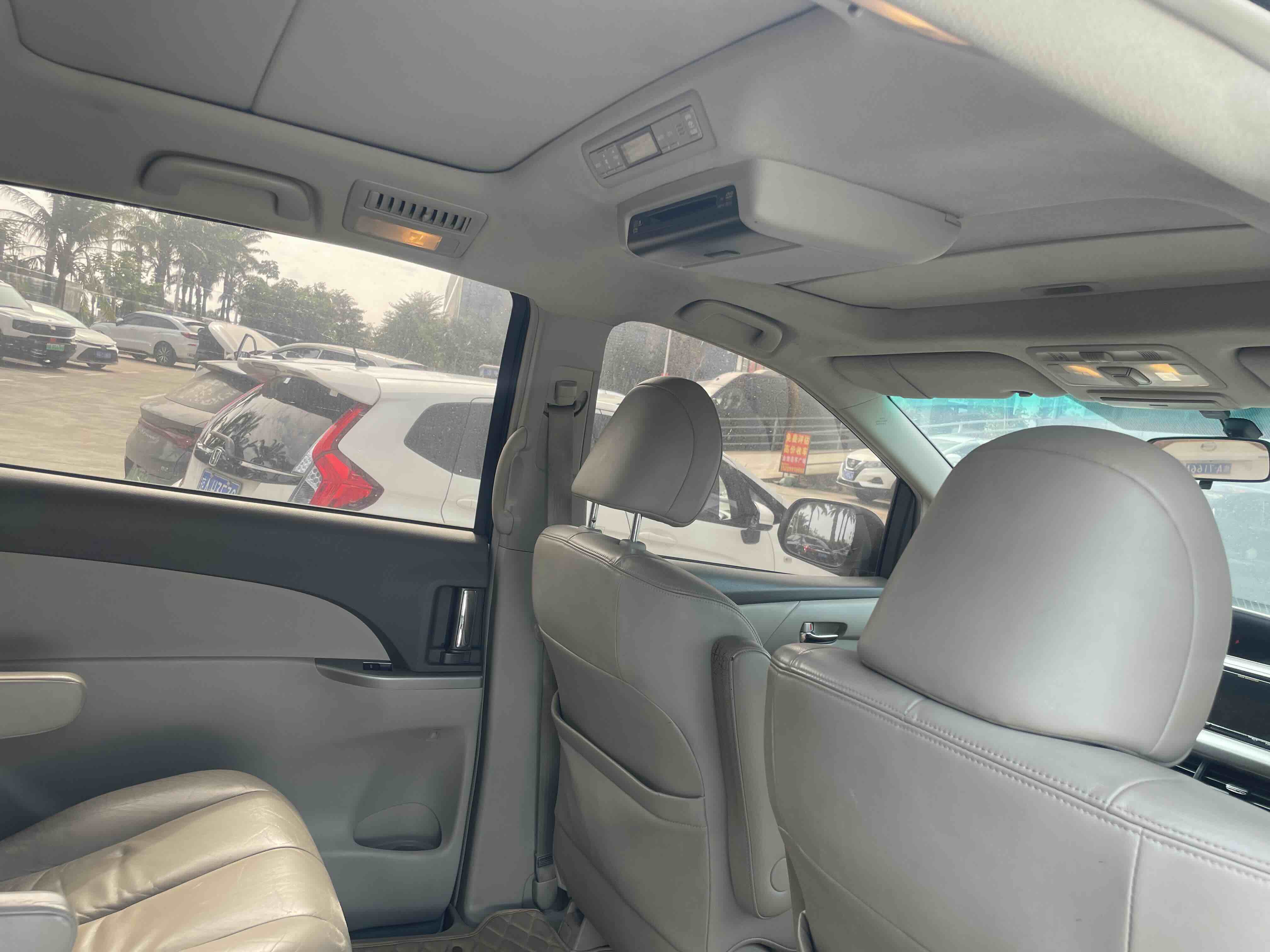 Toyota Previa 2012 #7 Toyota Previa 2012 car image #7