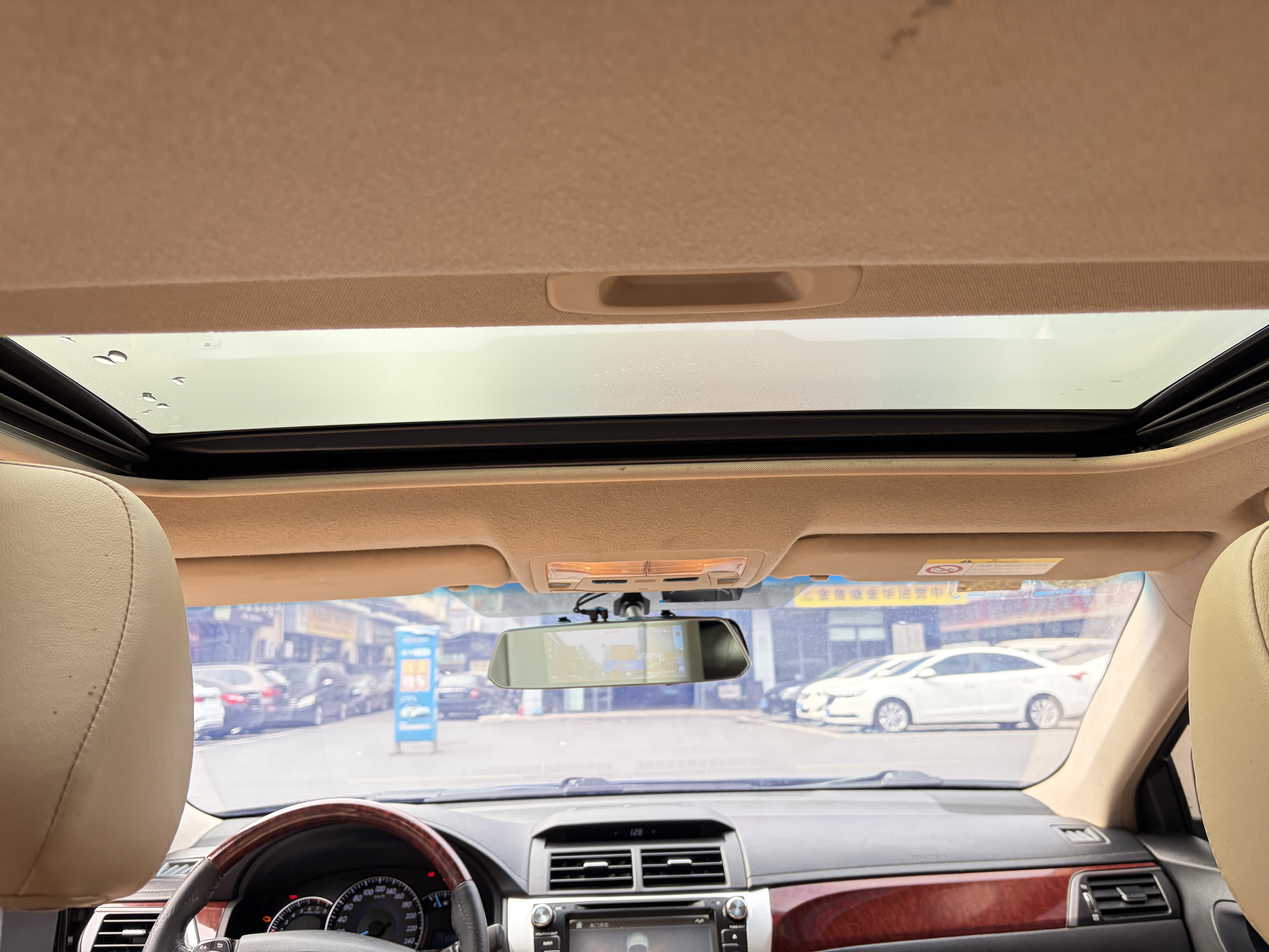 Toyota Camry 2012 immagine di auto #7