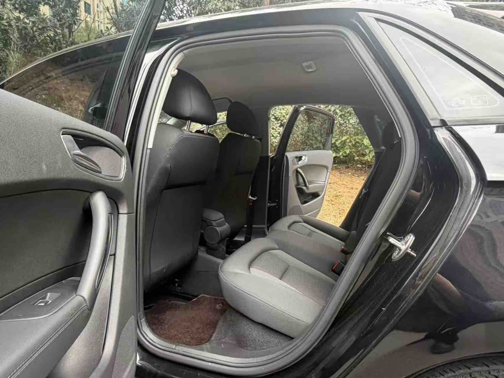 Audi A1 2017 car image #7