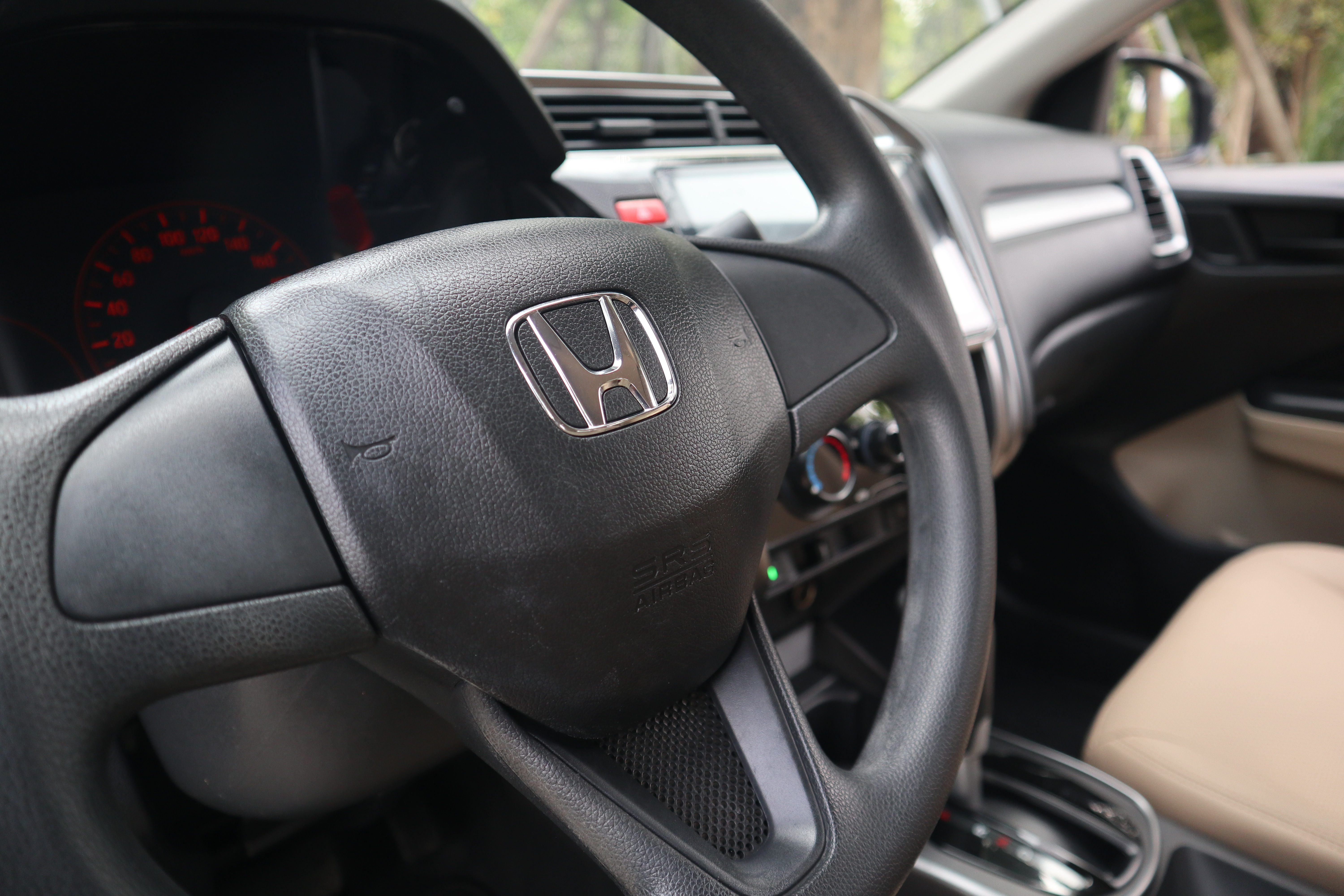 Honda Greiz 2018 #7 Honda Greiz 2018 صورة سيارة #7