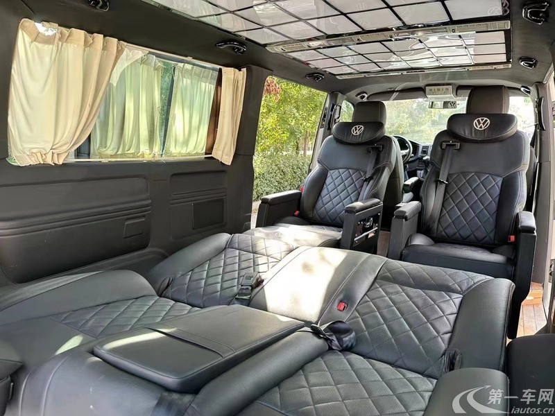 Volkswagen Caravelle 2017 immagine di auto #7