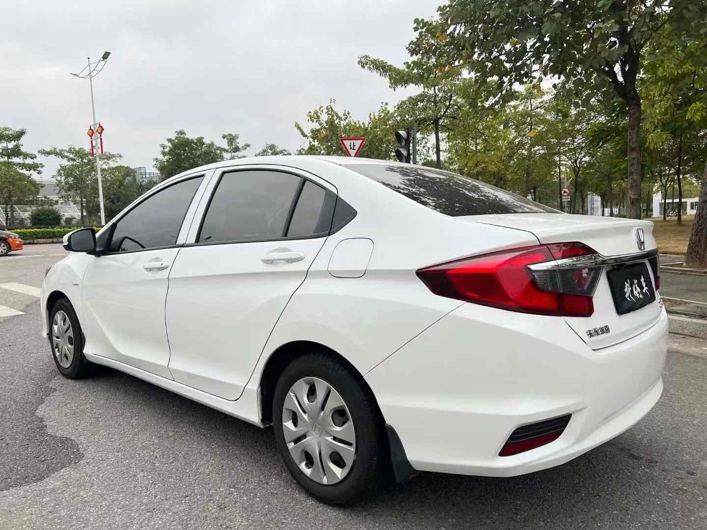 Honda Greiz 2017 #7 Honda Greiz 2017 image de voiture #7