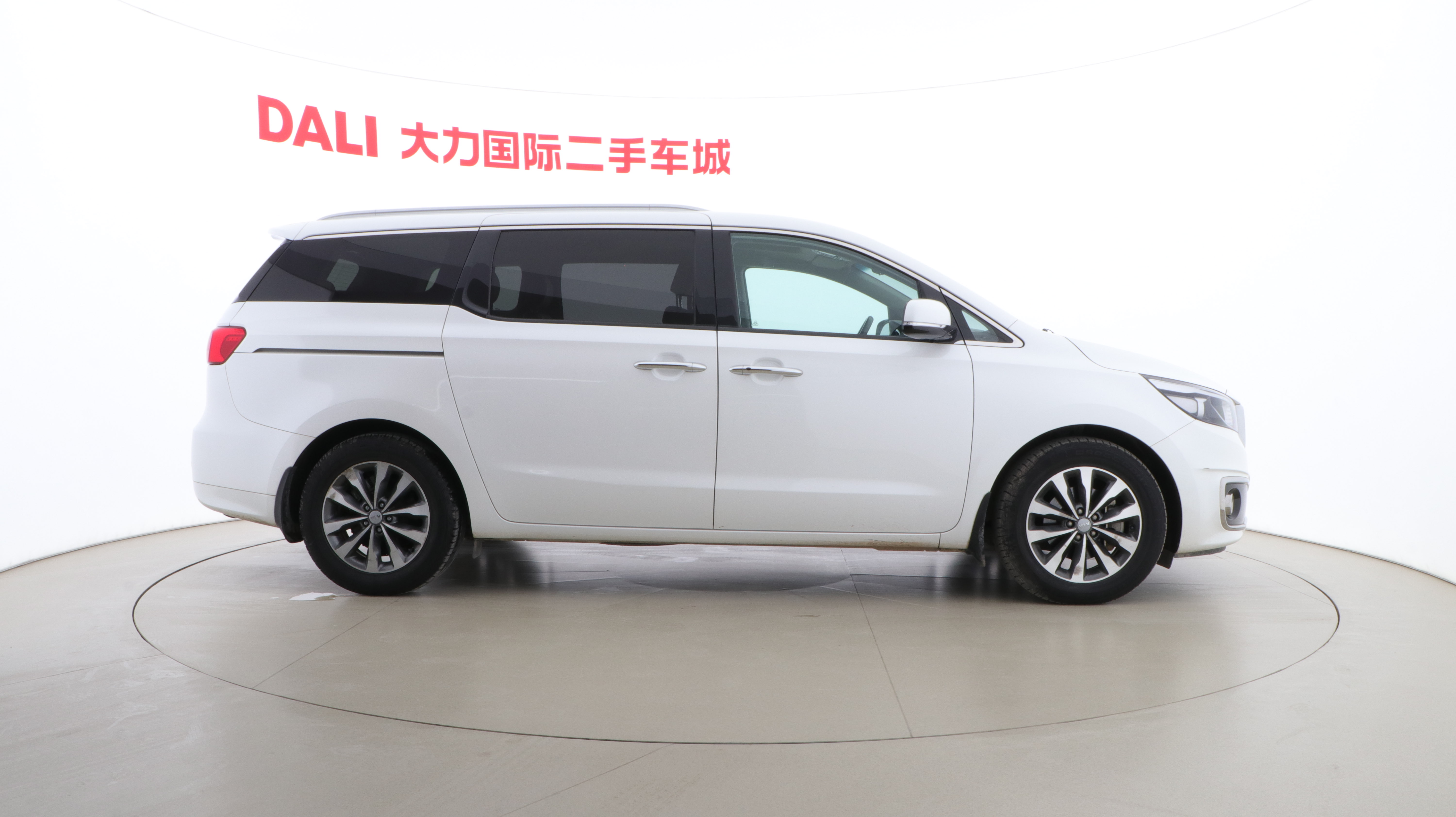 起亚 嘉华 2017 汽车图片 #7