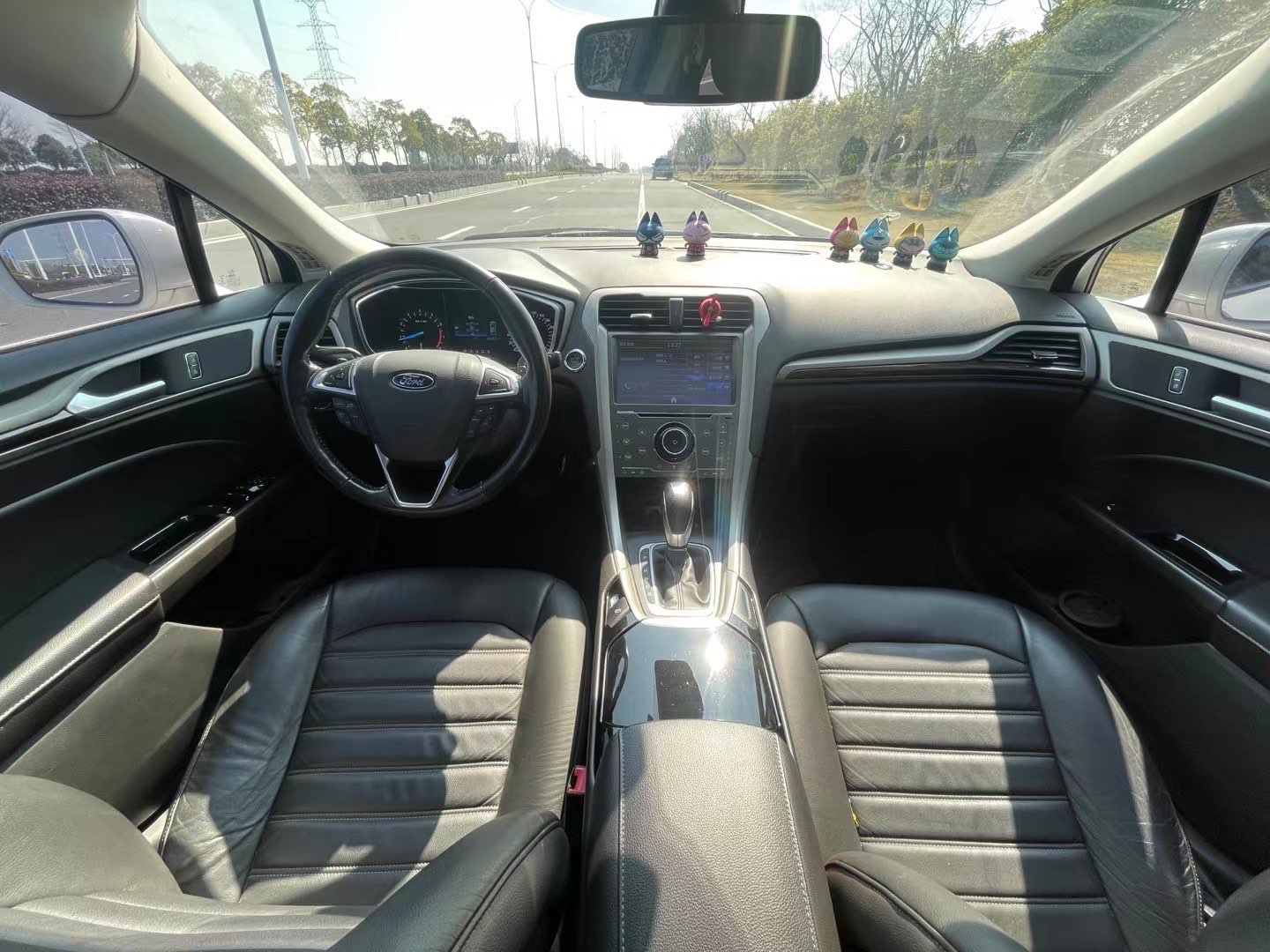 Ford Zhisheng 2014 #7 Ford Zhisheng 2014 car image #7