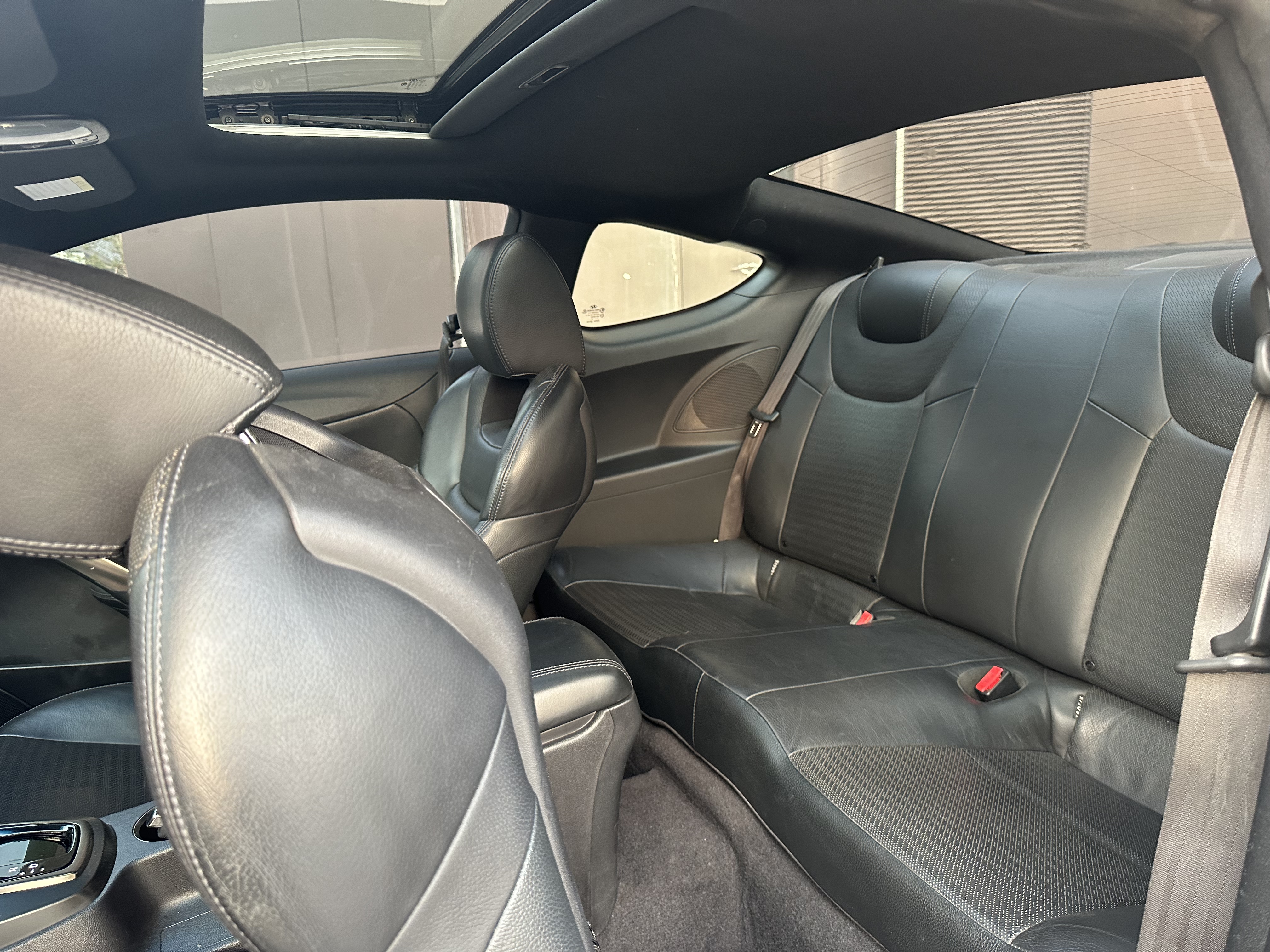 Hyundai Rohens 2014 #7 Hyundai Rohens 2014 car image #7