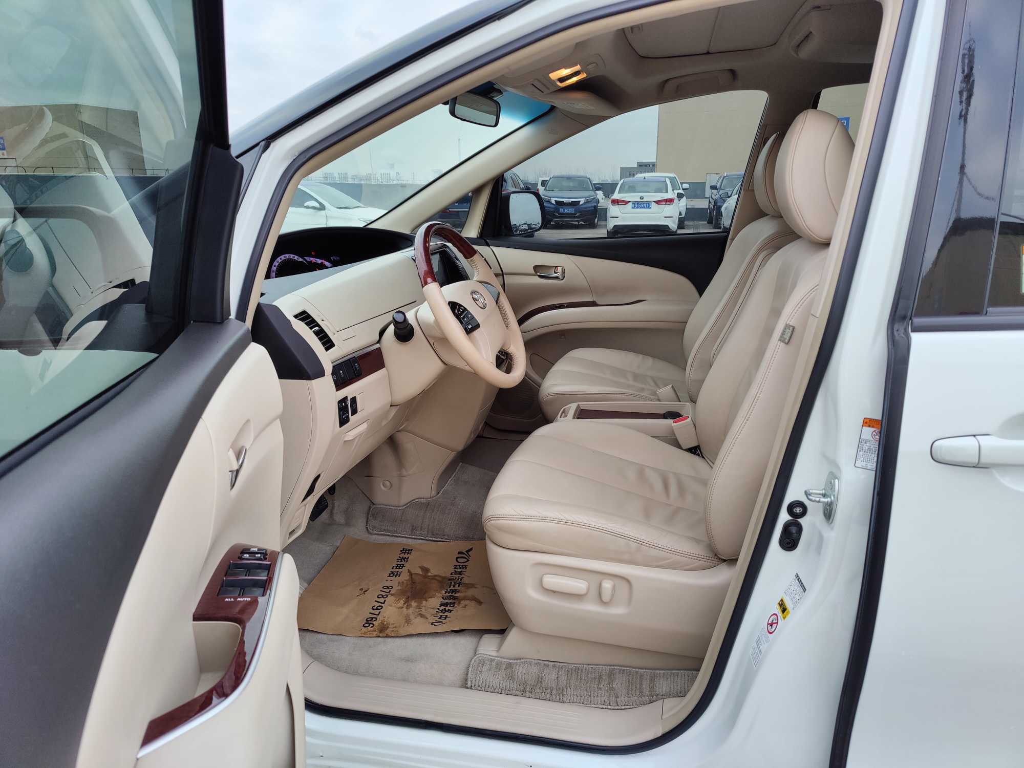 Toyota Previa 2018 car image #7