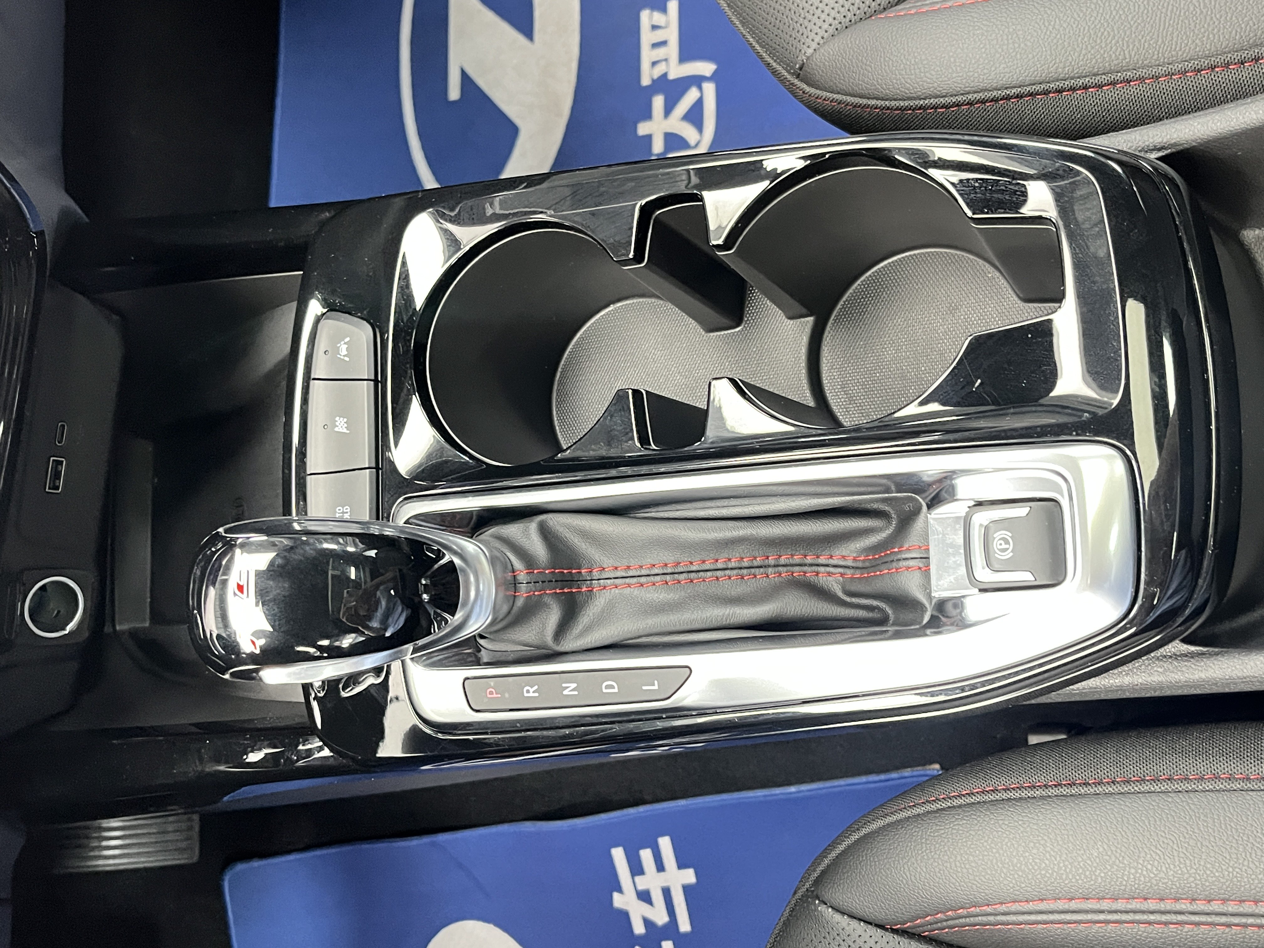 Mercedes-Benz Maybach S Class New Energy 2022 car image #7