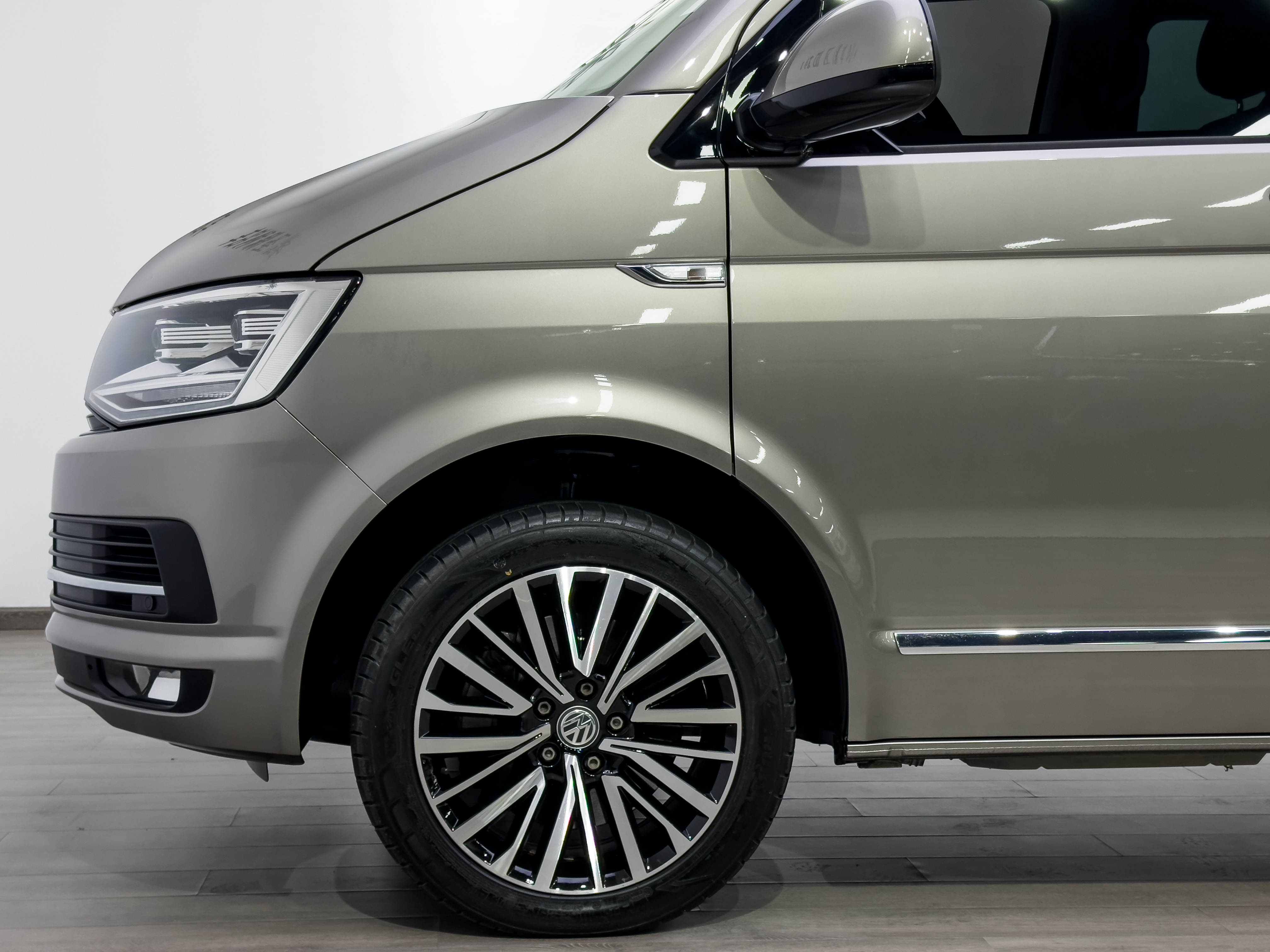 Volkswagen Multivan 2019 #7 Volkswagen Multivan 2019 imagem de carro #7