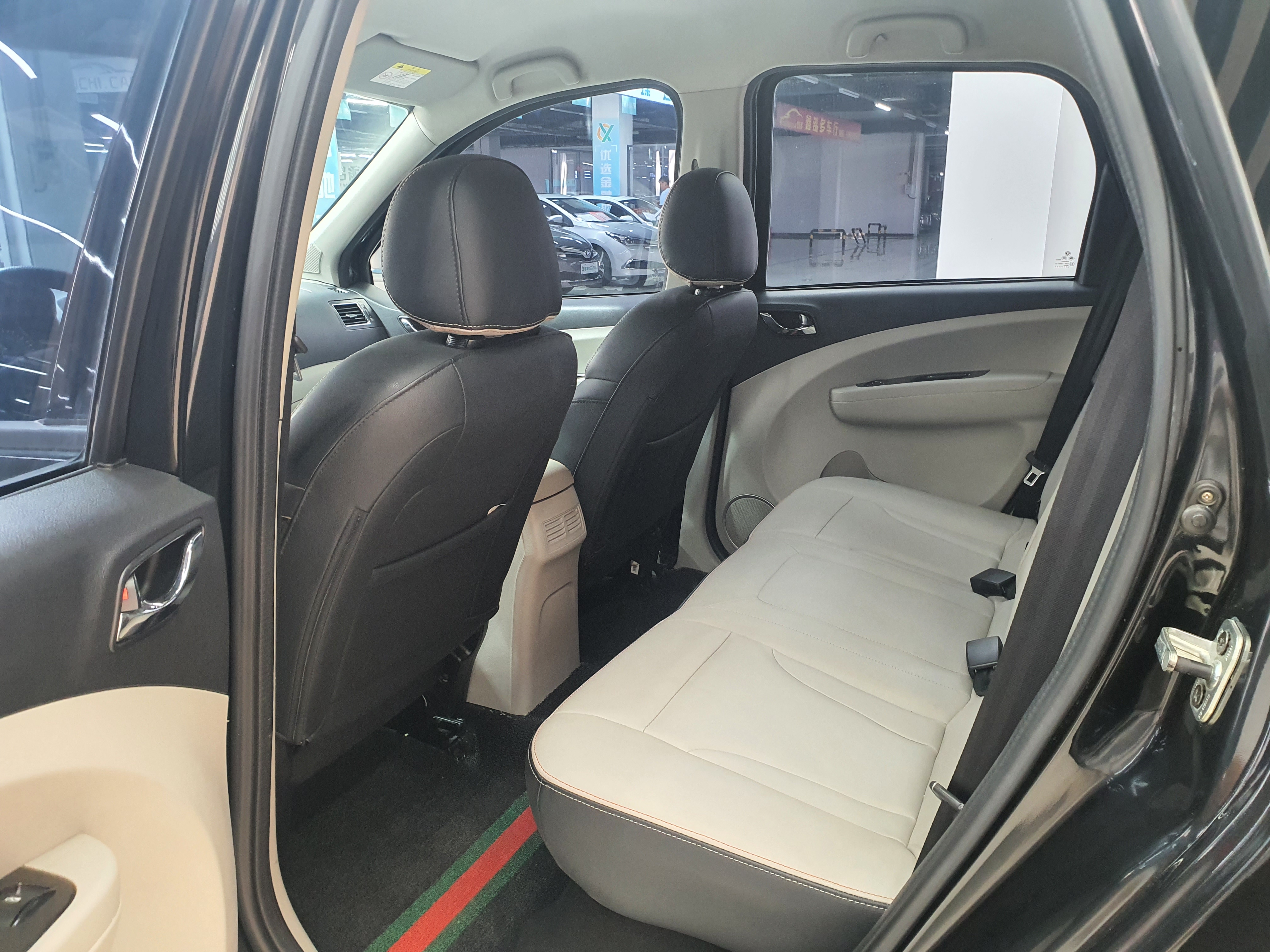 Forthing JOYEAR XV 2017 imagem de carro #7