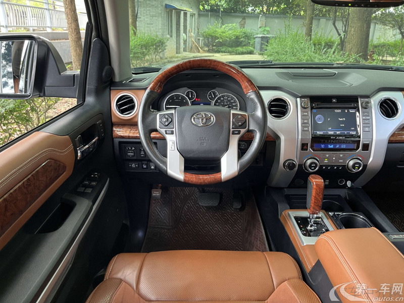 Toyota Tundra 2019 immagine di auto #7