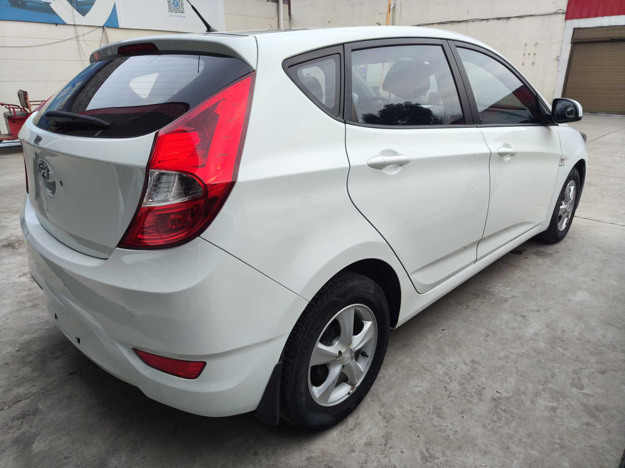 Hyundai Reina Hatchback 2016 #7 Hyundai Reina Hatchback 2016 car image #7