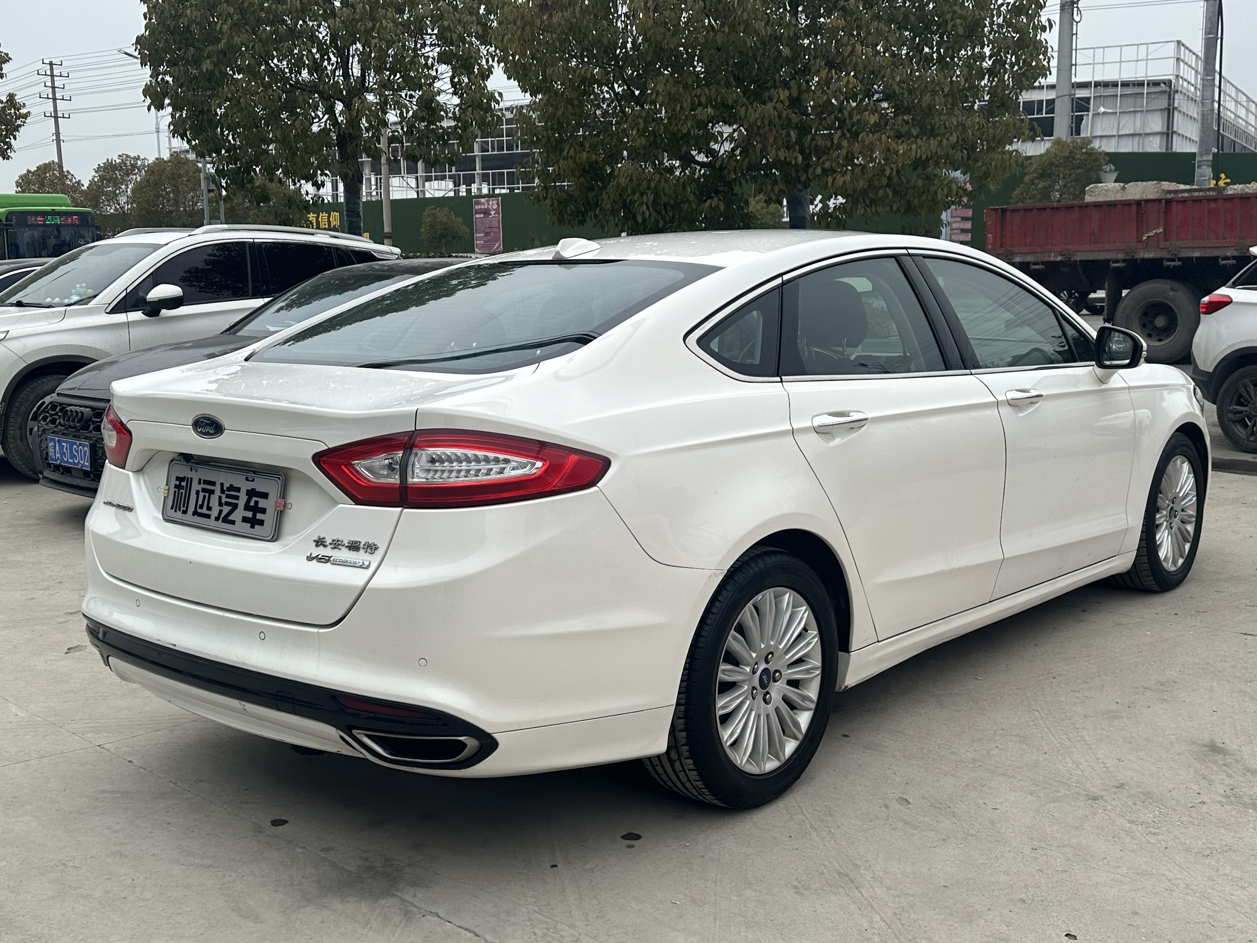 Ford Zhisheng 2016 #7 Ford Zhisheng 2016 car image #7