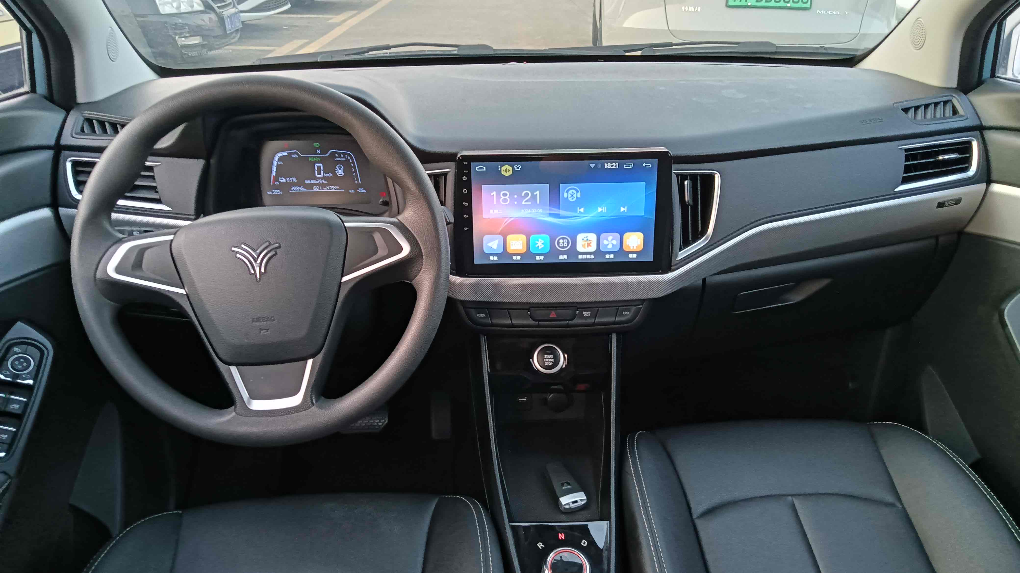 哪吒汽车 哪吒N01 2021 汽车图片 #7