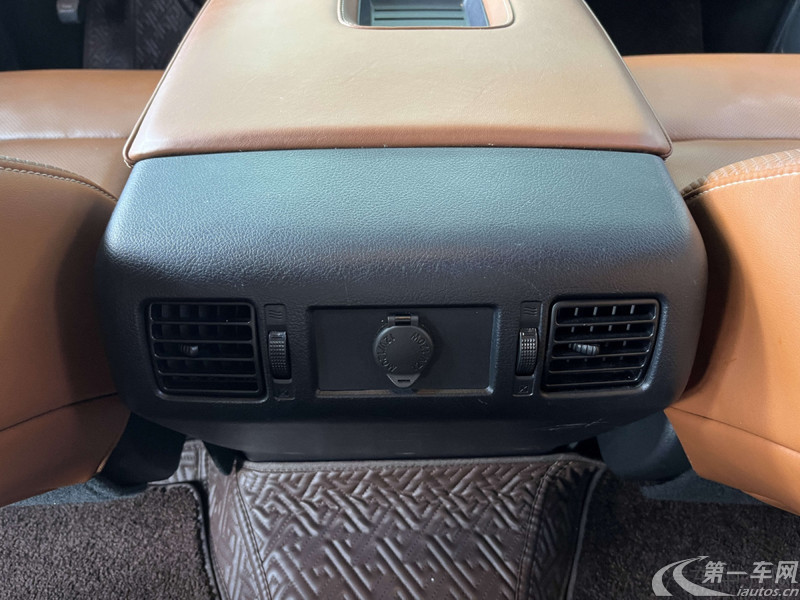 Toyota Tundra 2019 immagine di auto #7