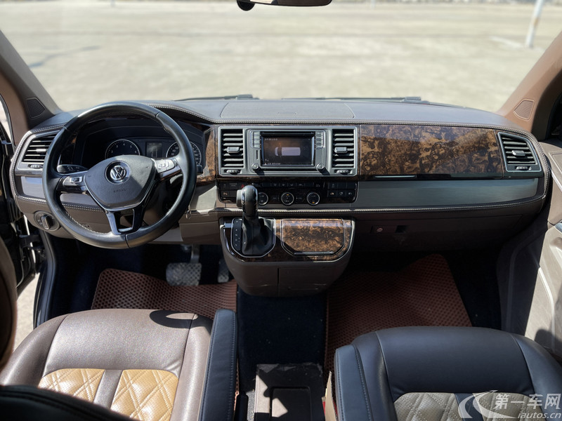 Volkswagen Caravelle 2017 immagine di auto #7