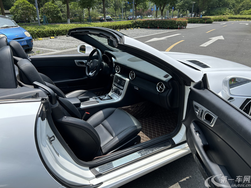 Mercedes-Benz SLC Class 2017 #7 Mercedes-Benz SLC Class 2017 car image #7