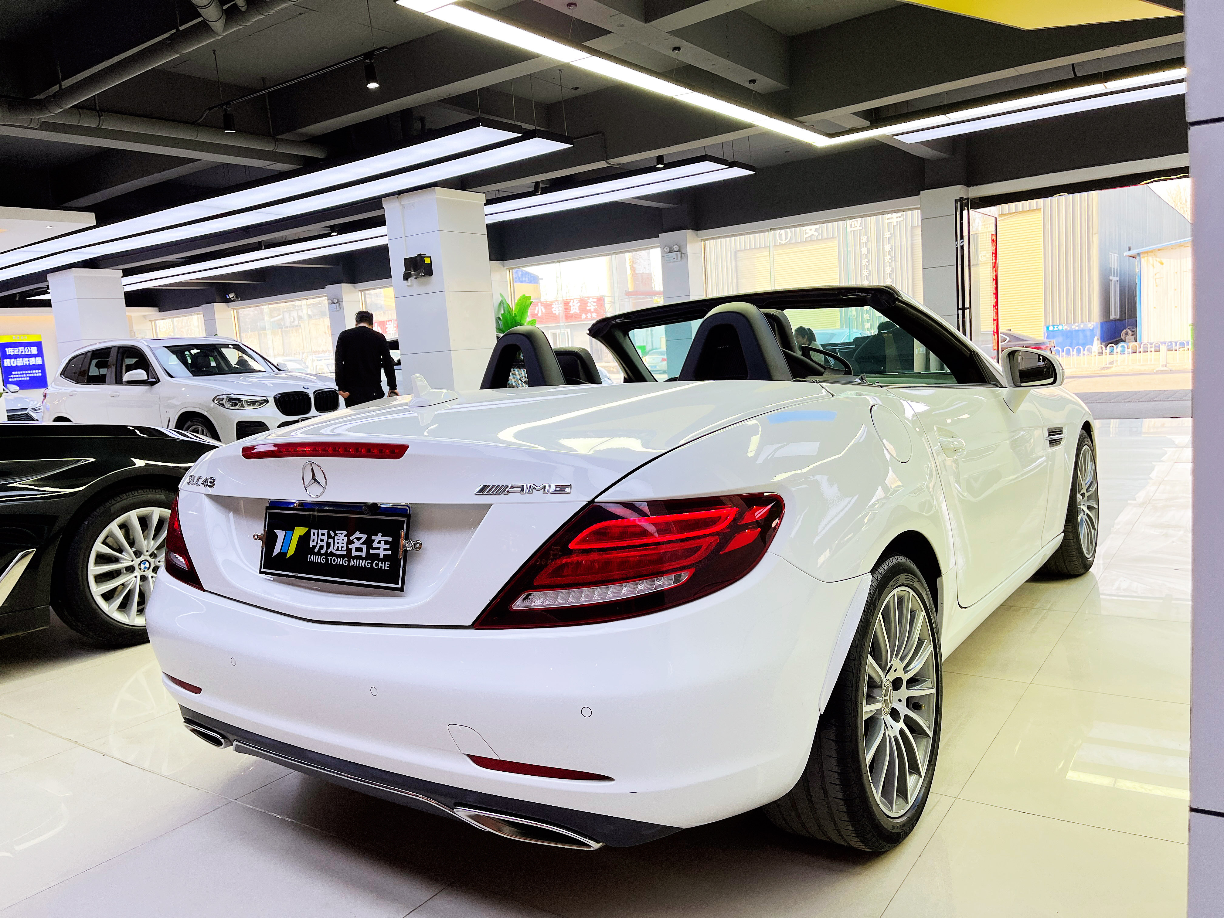 Mercedes-Benz SLC Class 2018 #7 Mercedes-Benz SLC Class 2018 car image #7