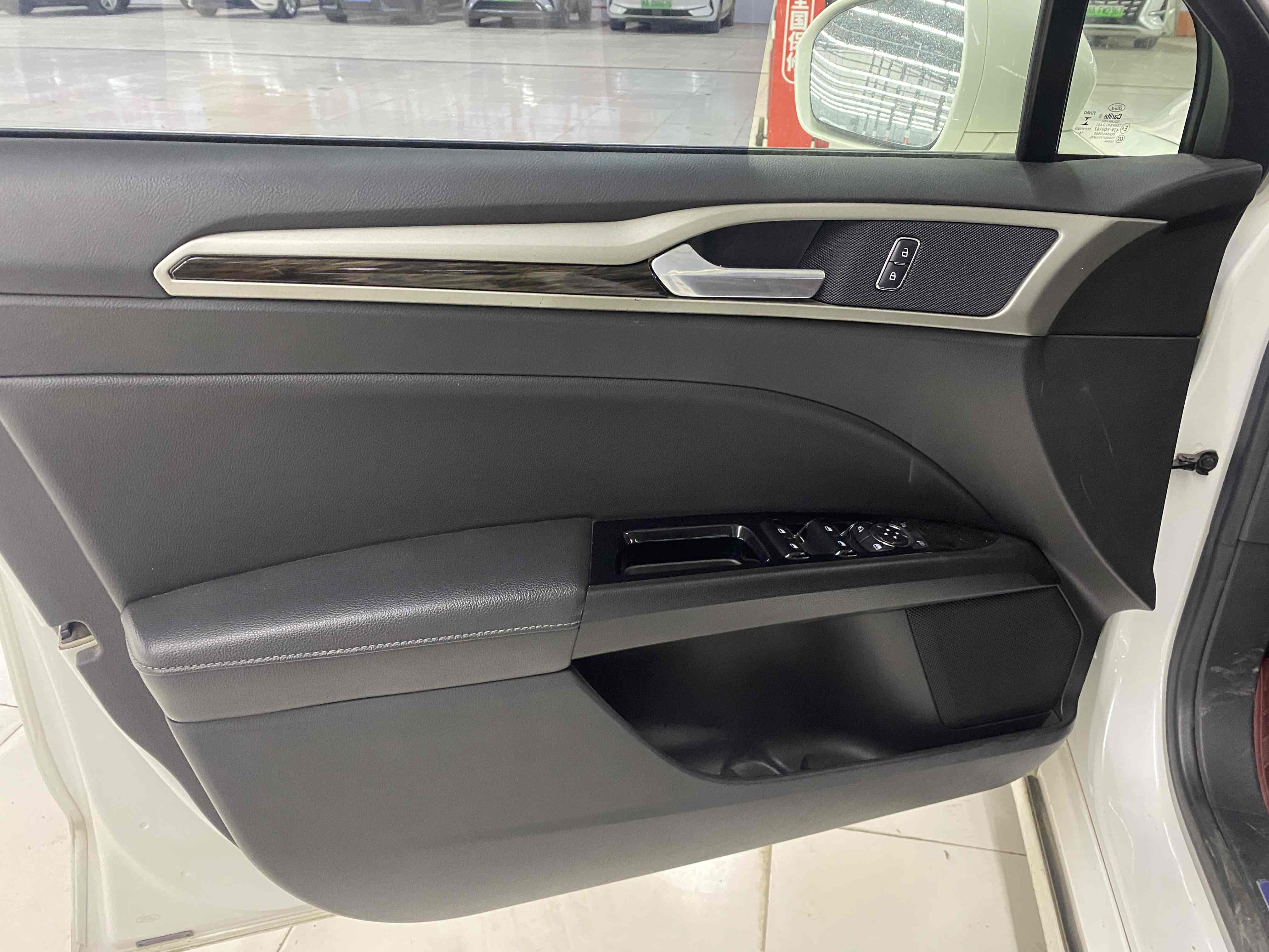 Ford Zhisheng 2015 #7 Ford Zhisheng 2015 car image #7