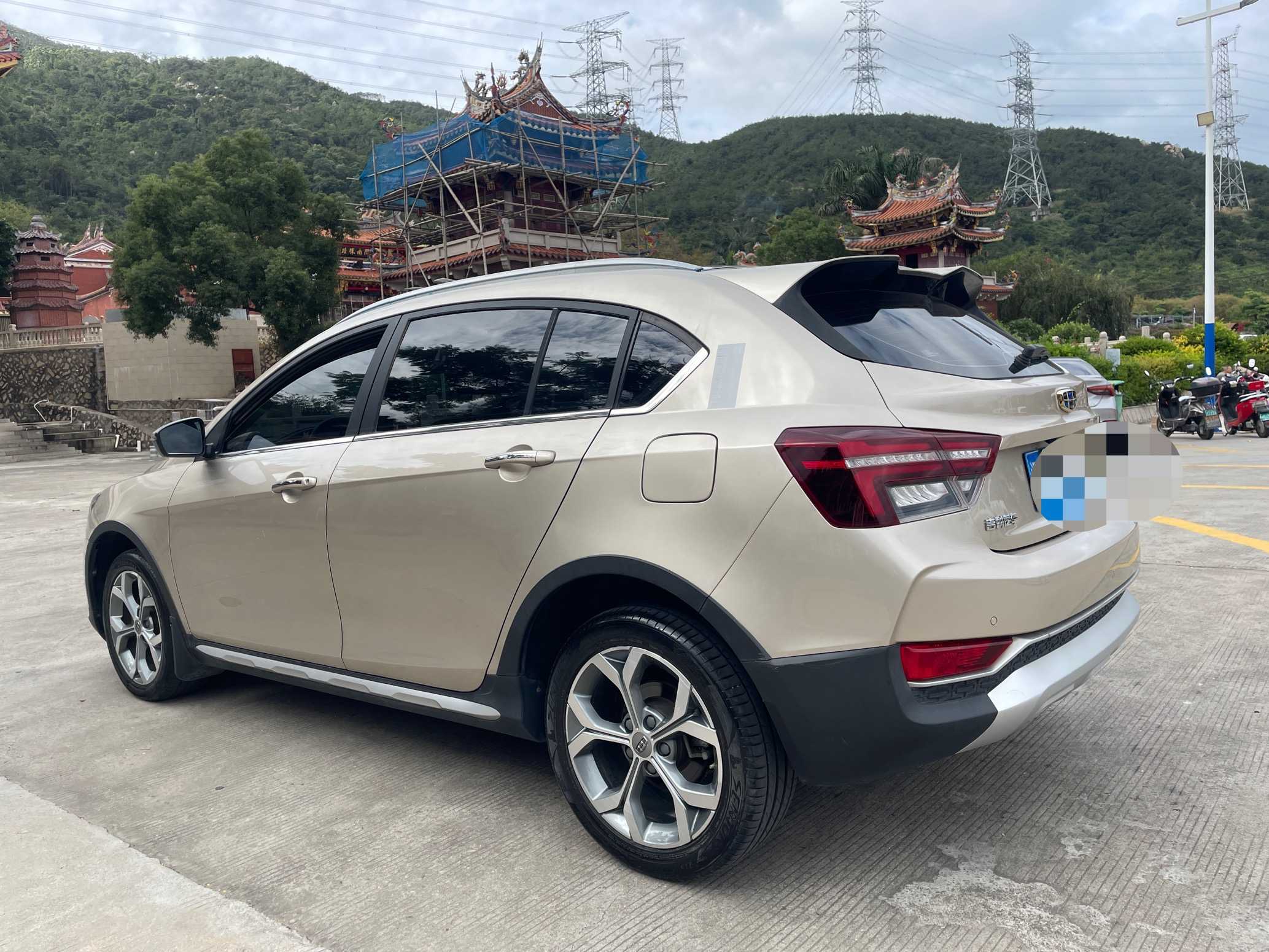 GEELY Vision S1 2018 car image #7