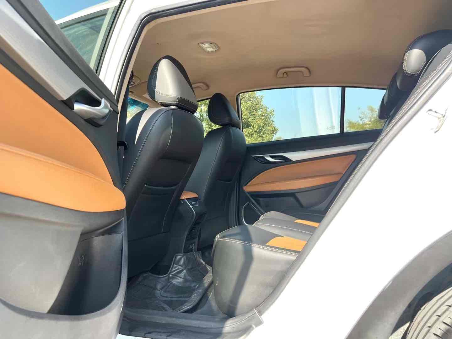 GEELY Vision S1 2018 car image #7