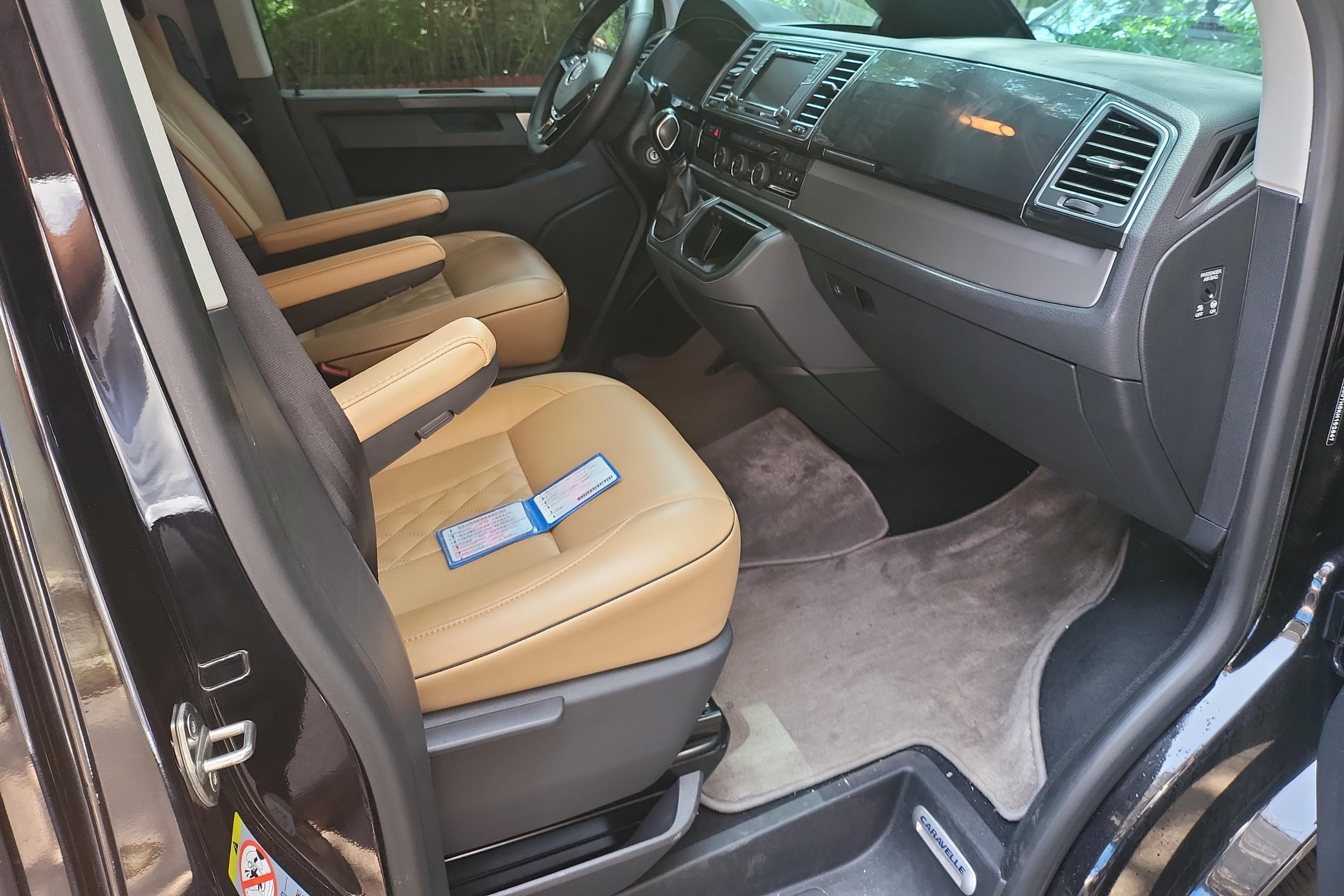 Volkswagen Caravelle 2020 car image #7