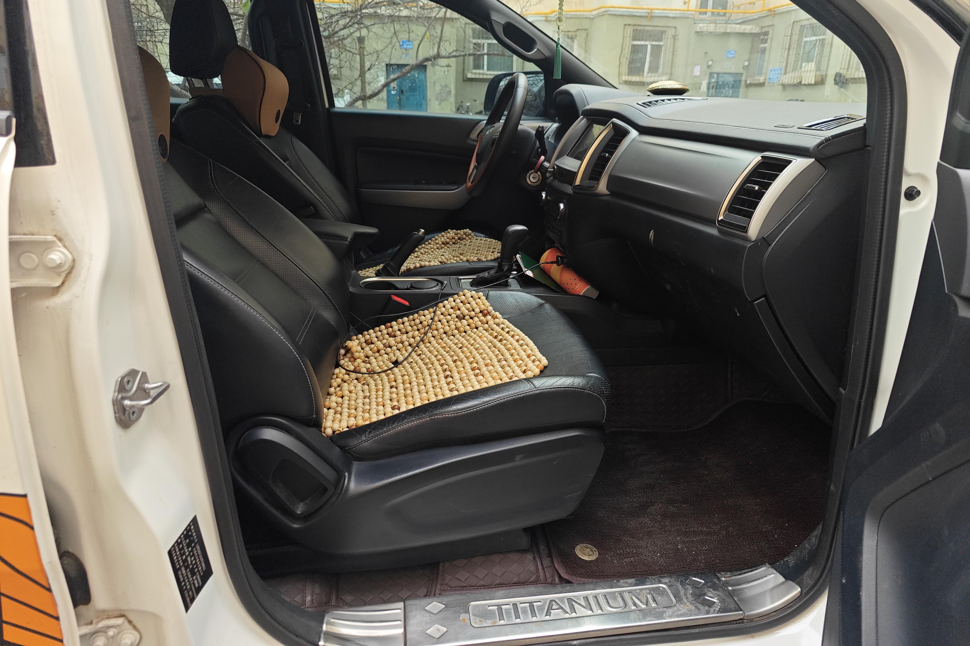 Ford Everest 2018 car image #7