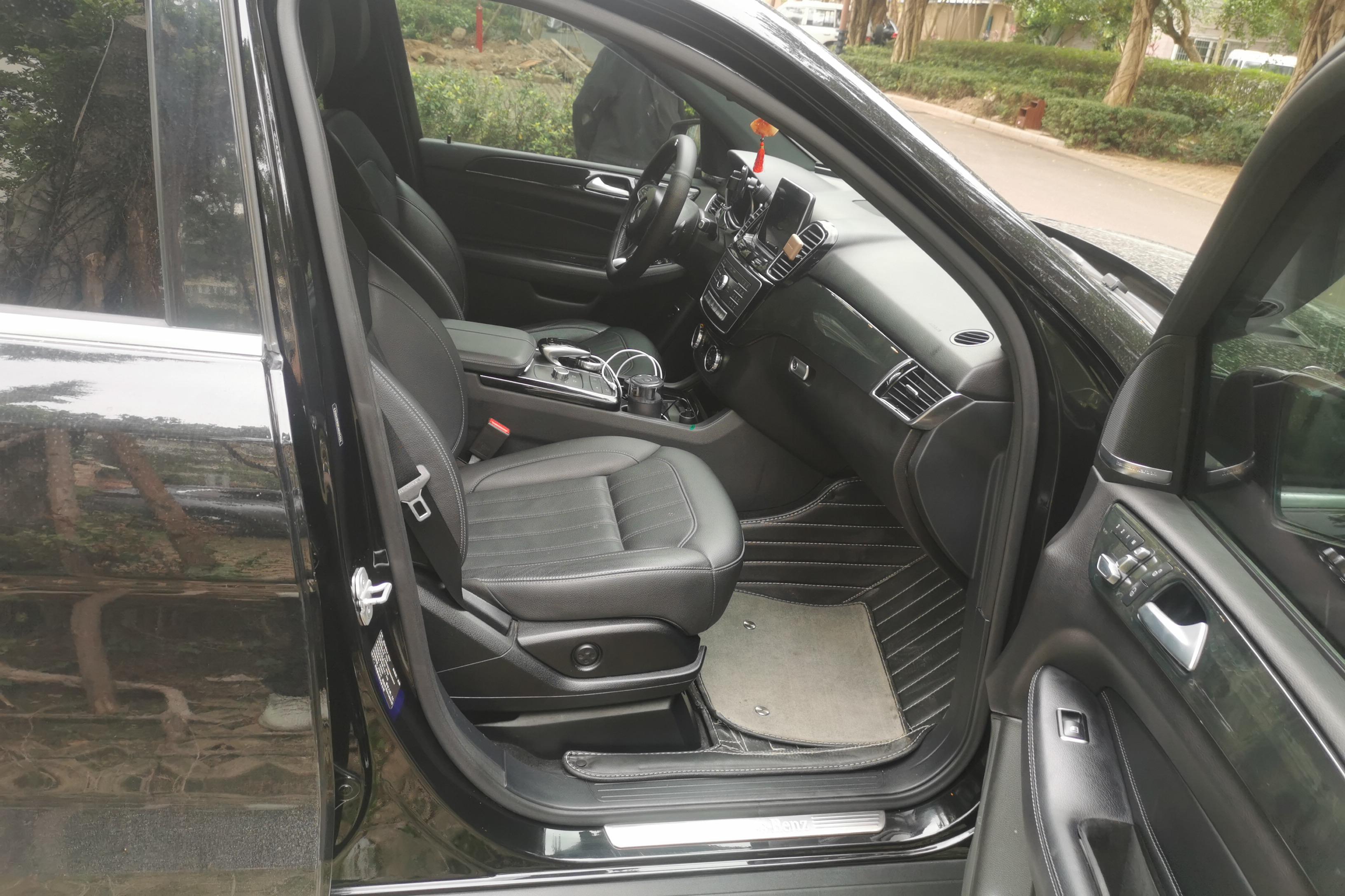 Mercedes-Benz GL Class 2016 #7 Mercedes-Benz GL Class 2016 car image #7