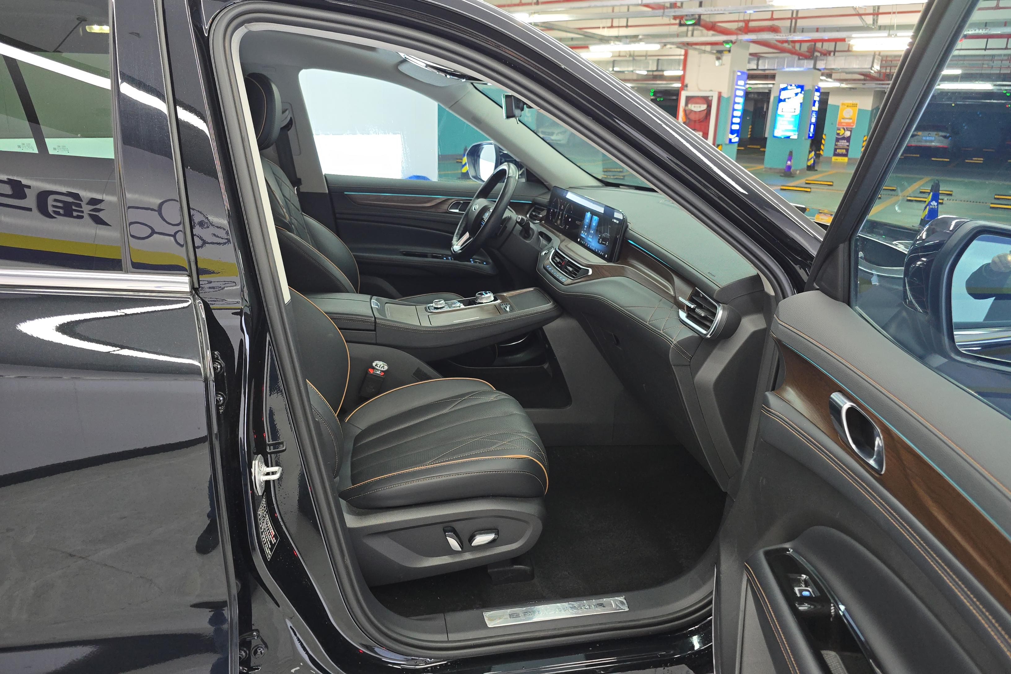 Ford Equator 2022 immagine di auto #7