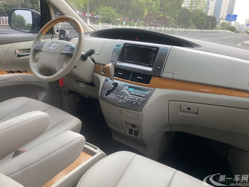 Toyota Previa 2010 car image #7