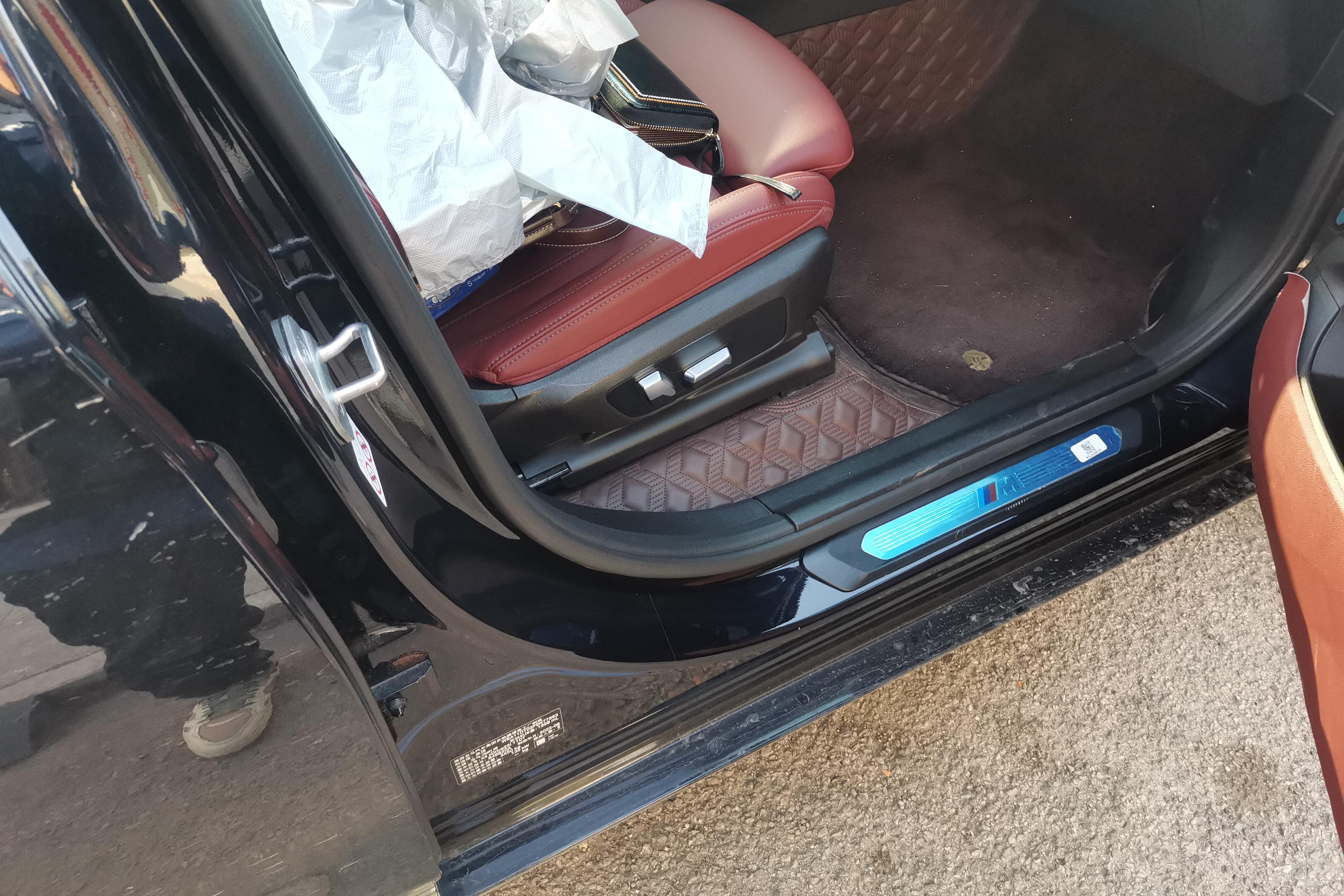 BMW X4 M40i 2023 immagine di auto #7