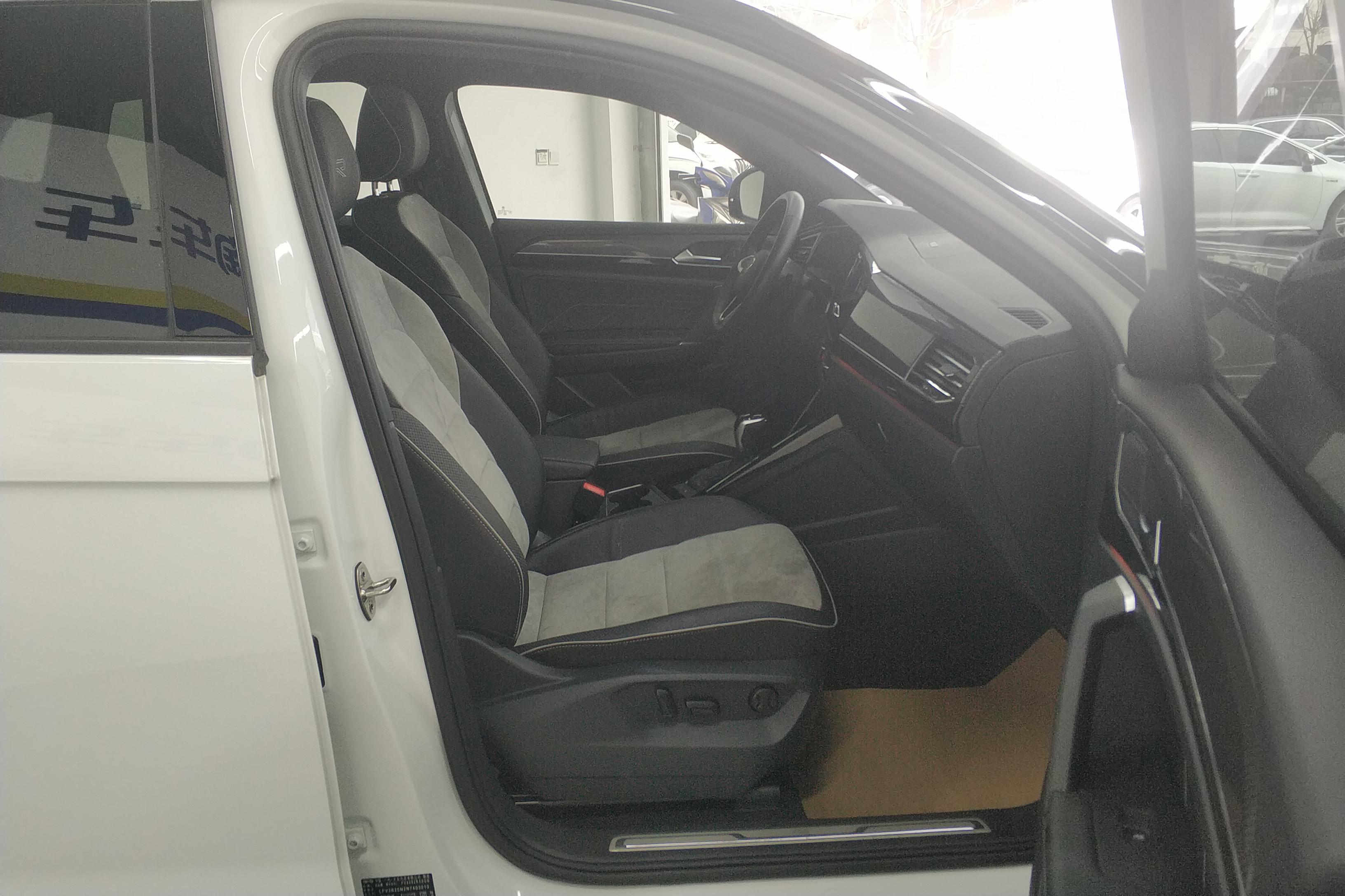 Volkswagen Tayron X 2022 car image #7