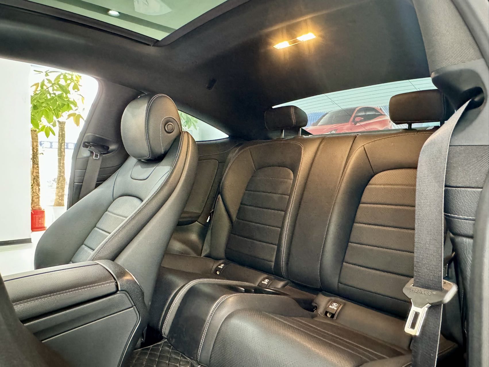 Mercedes-Benz C Class (Imported) 2019 car image #7