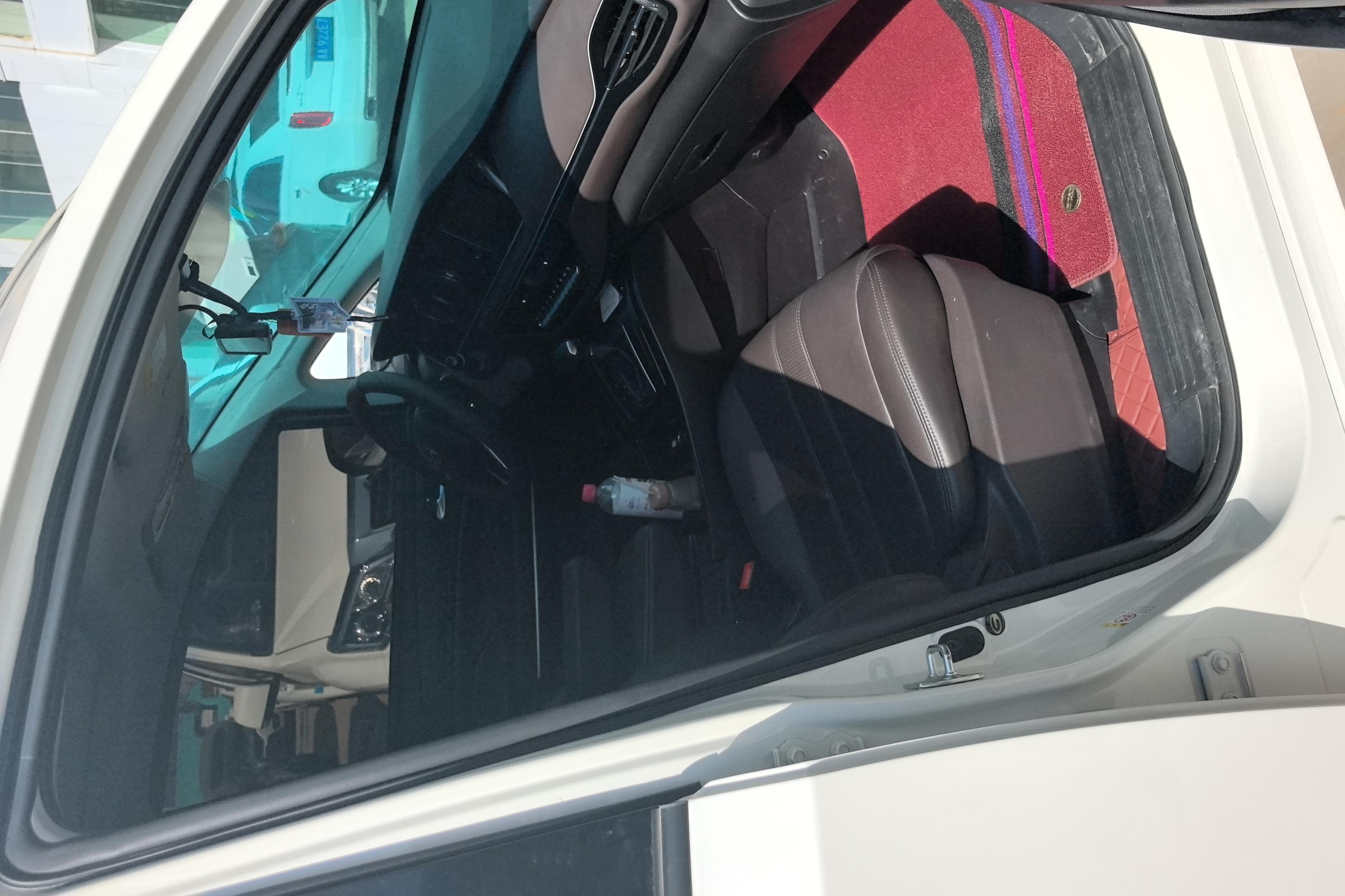 GAC Trumpchi M6 2019 car image #7